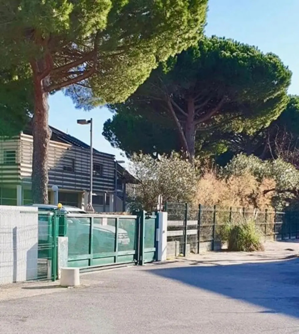 West City - T2 Cabine