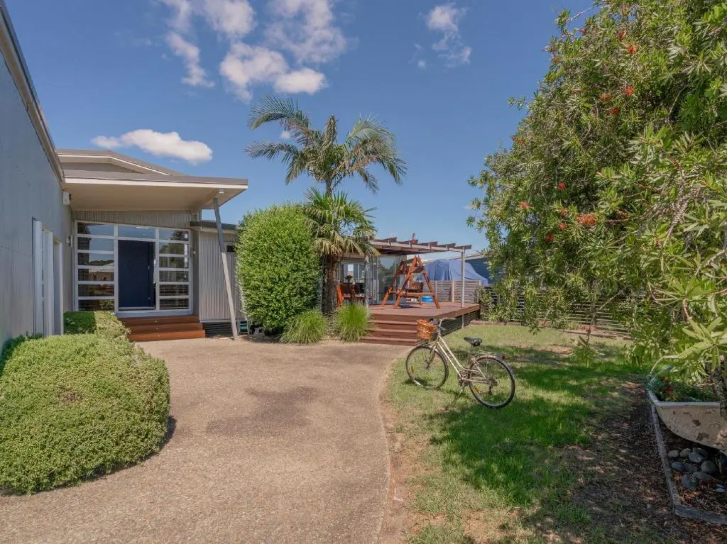 Harbourside Haven - Matarangi Holiday Home