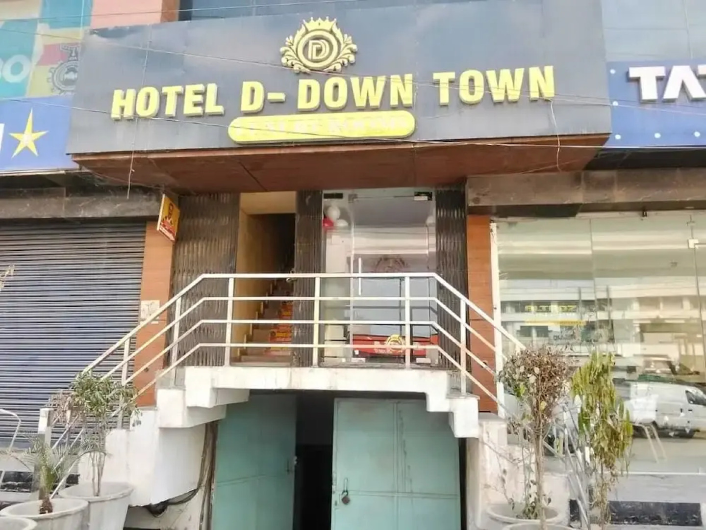 Hotel D-Down Town