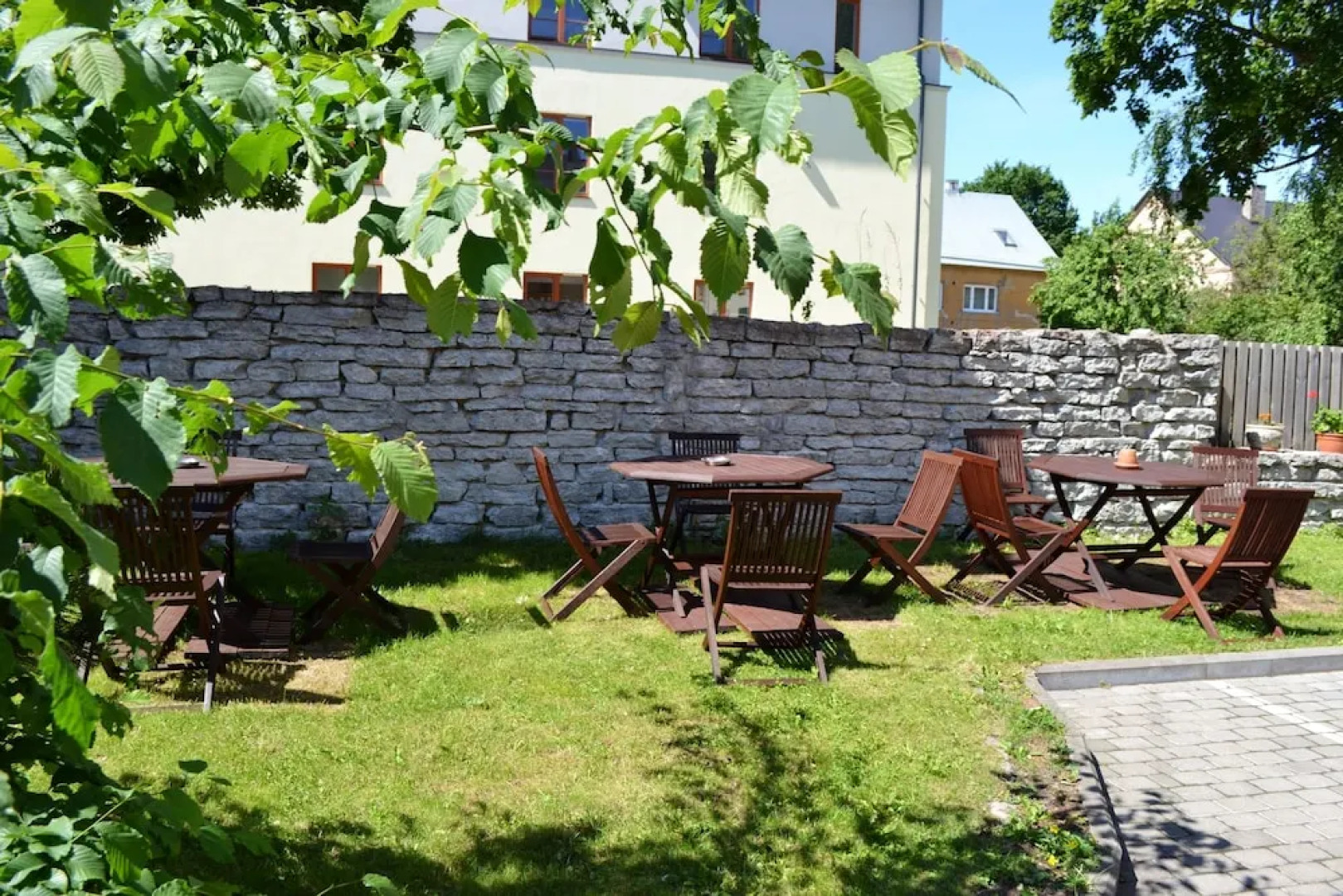 Pilve Apartment Hotel