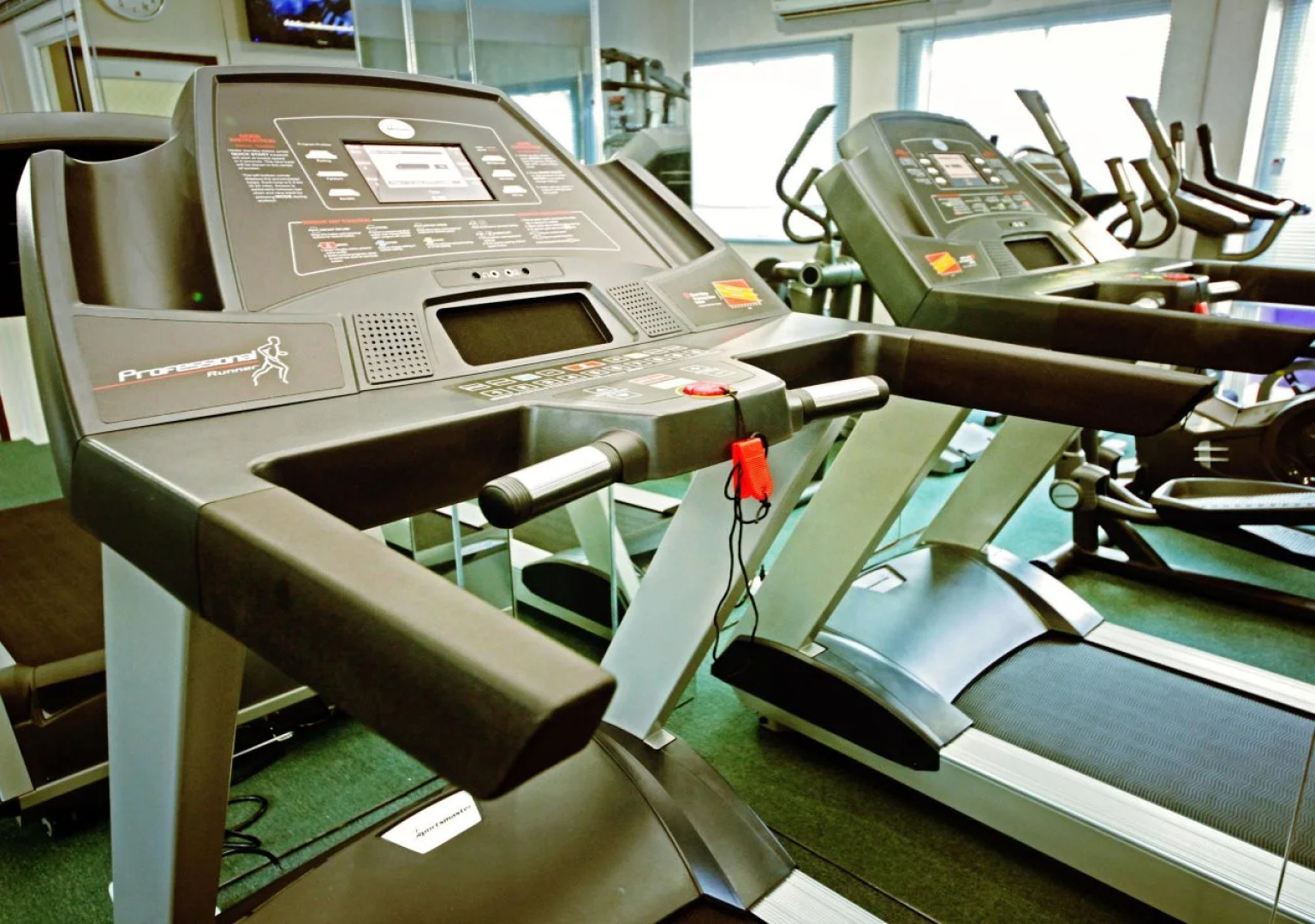 OYO 75321 Gemma Patong