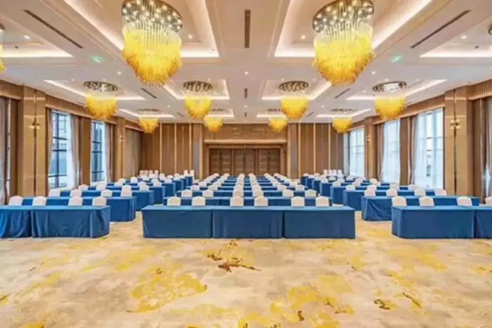 The Qube Hotel Shanghai Jinshan