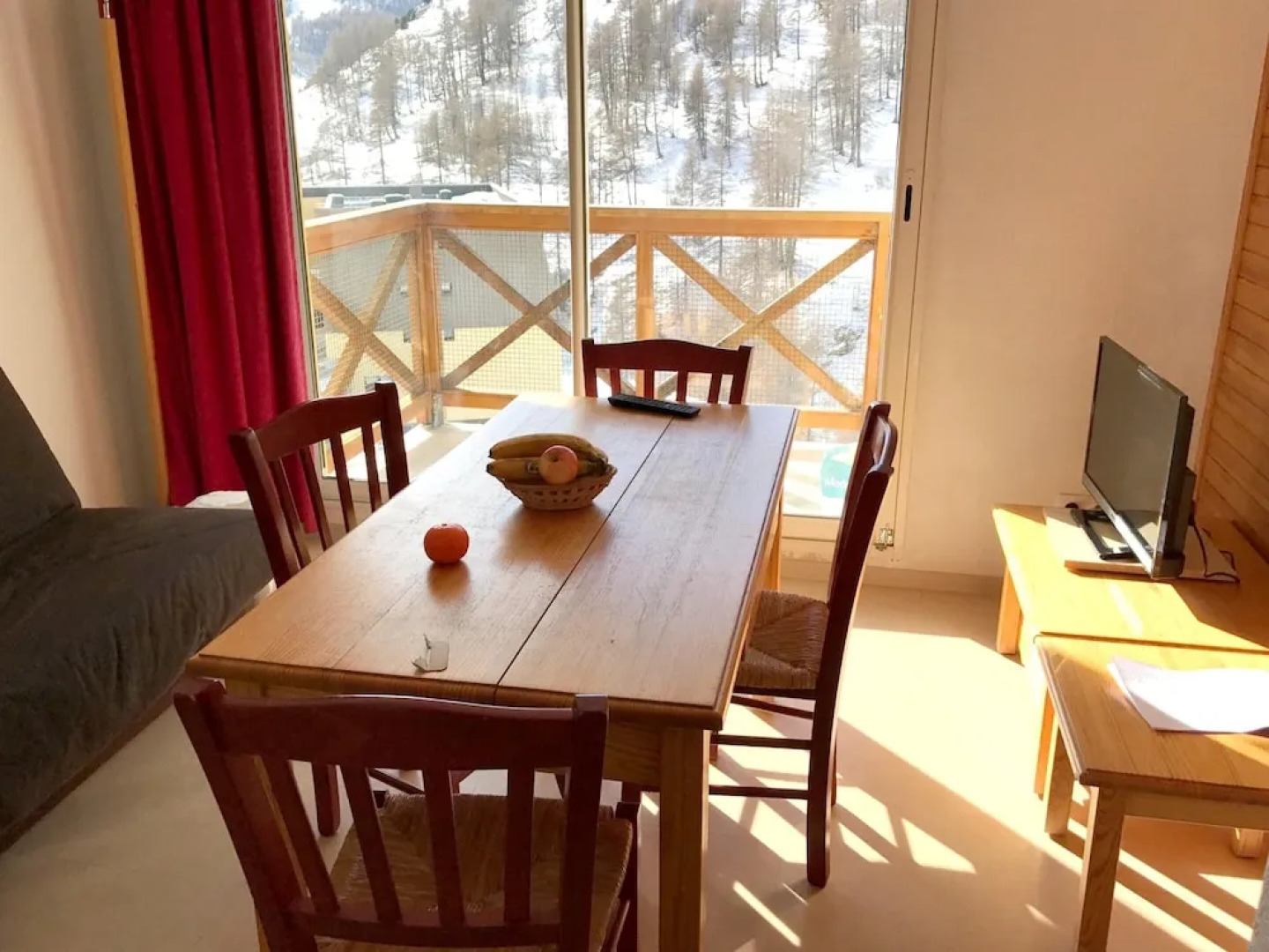 Apartment With one Bedroom in Allos, With Wonderful Mountain View, Poo