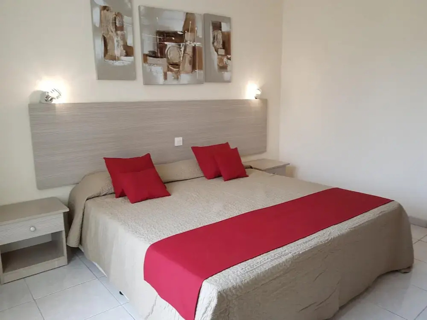 Tasiana Hotel Apartments Complex