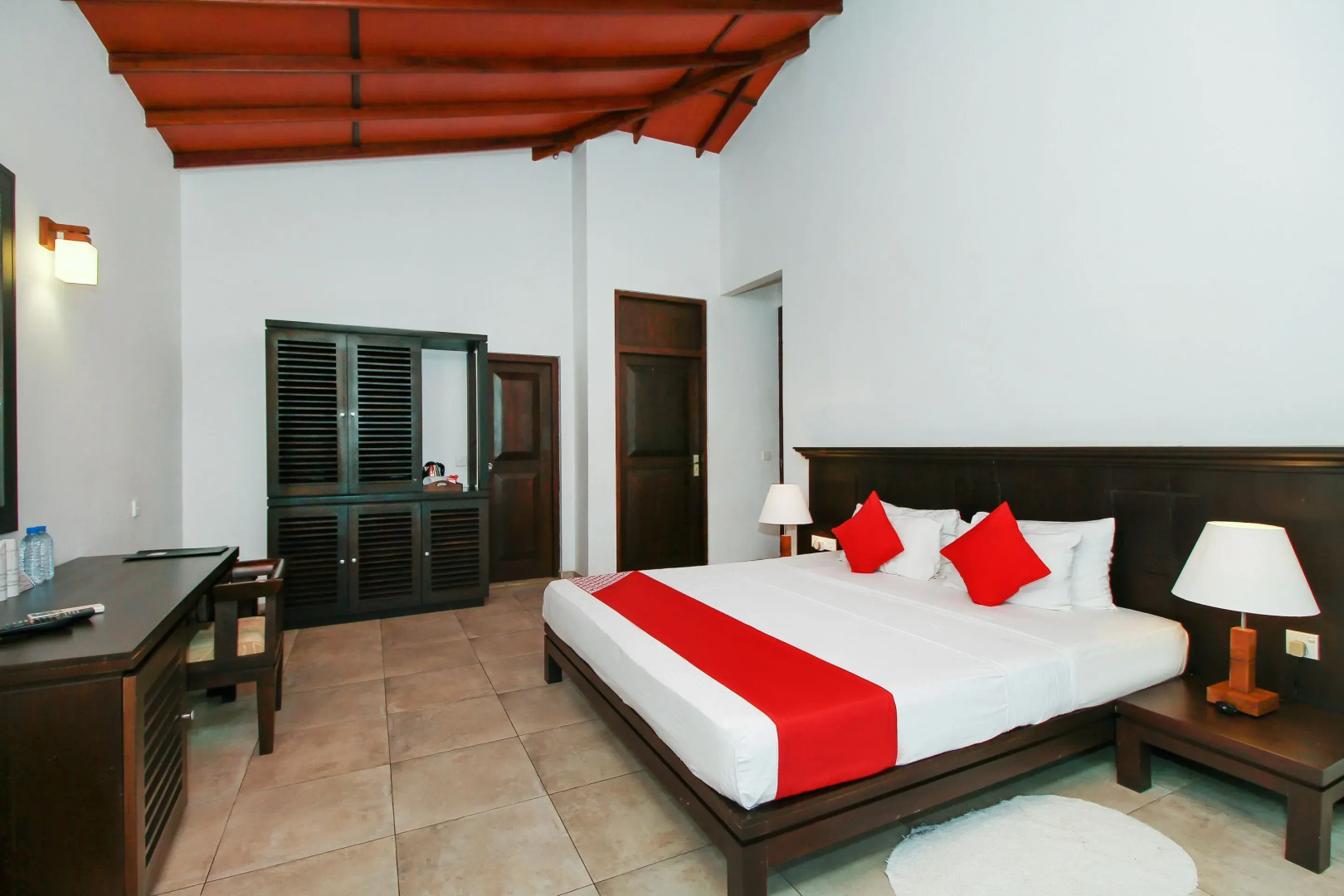 OYO 396 Lotus Paradise Nature Resort