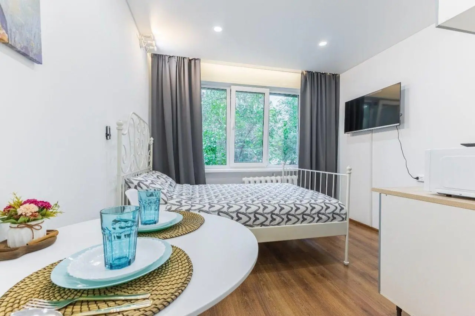 Апартаменты на проспекте Ибрагимова 30А