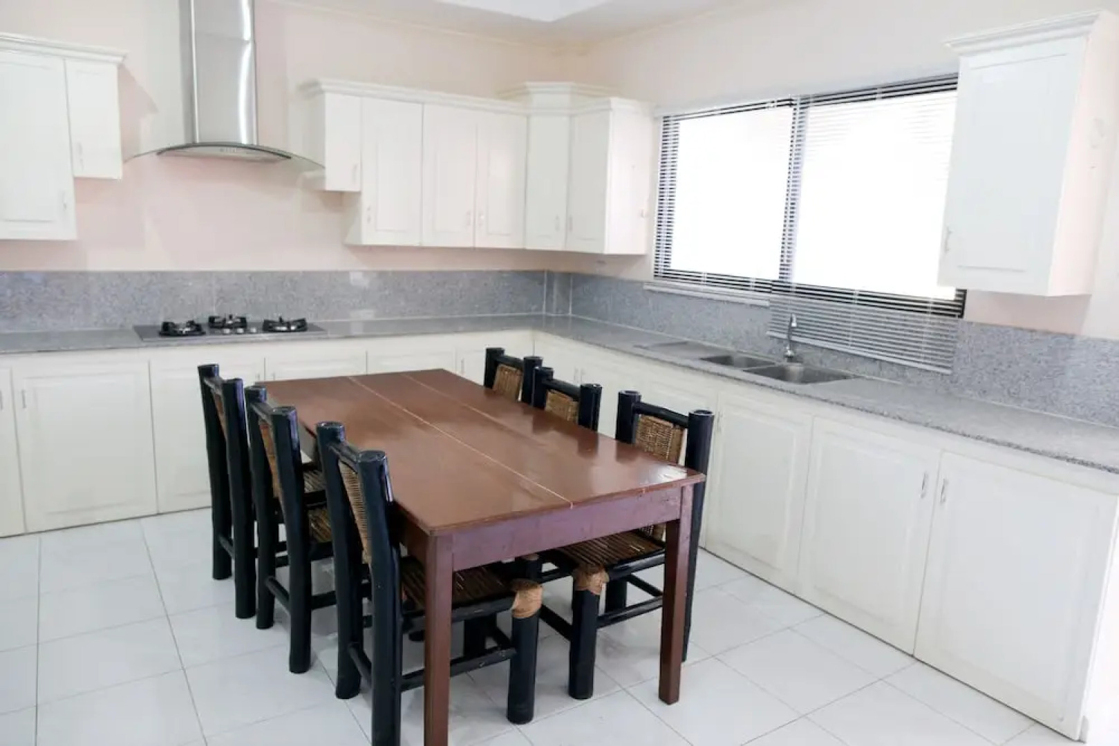 Luzmin BH - Cottages and Bungalows