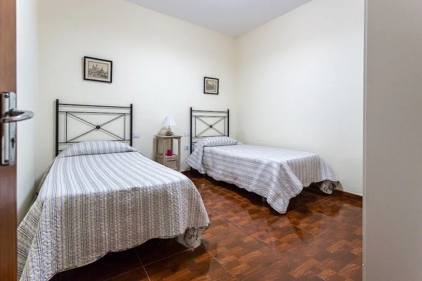 Lightbooking - Papaya