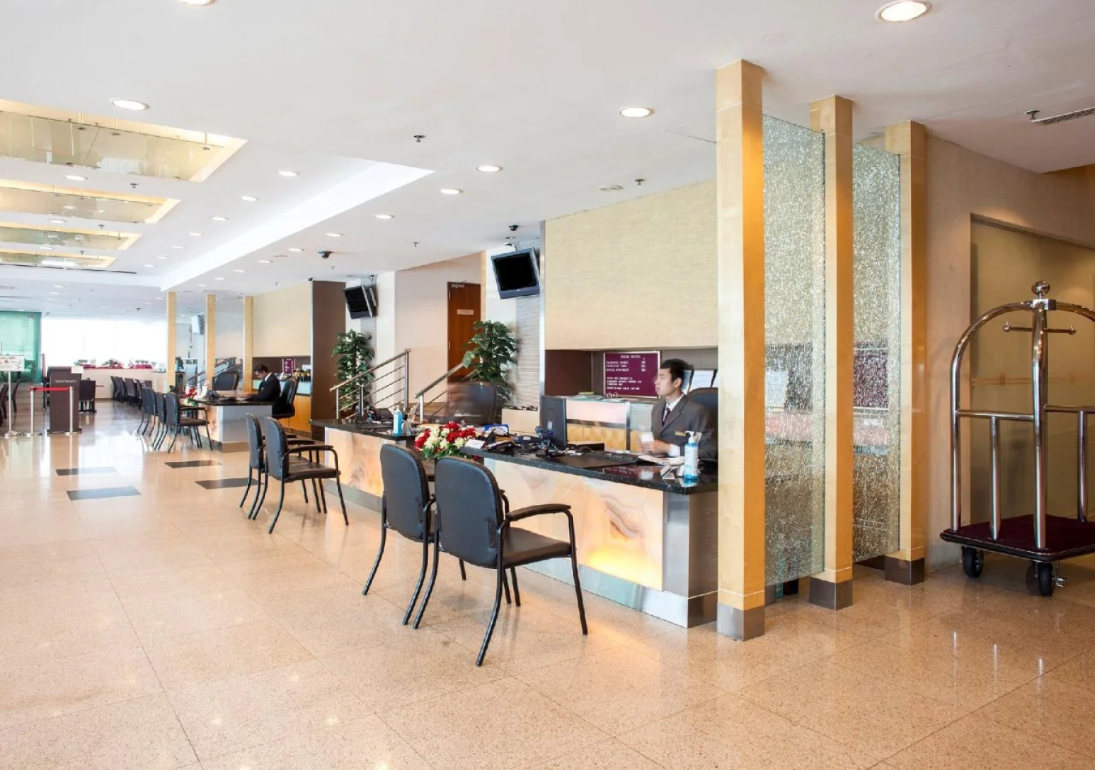 Hotel Royal Queens