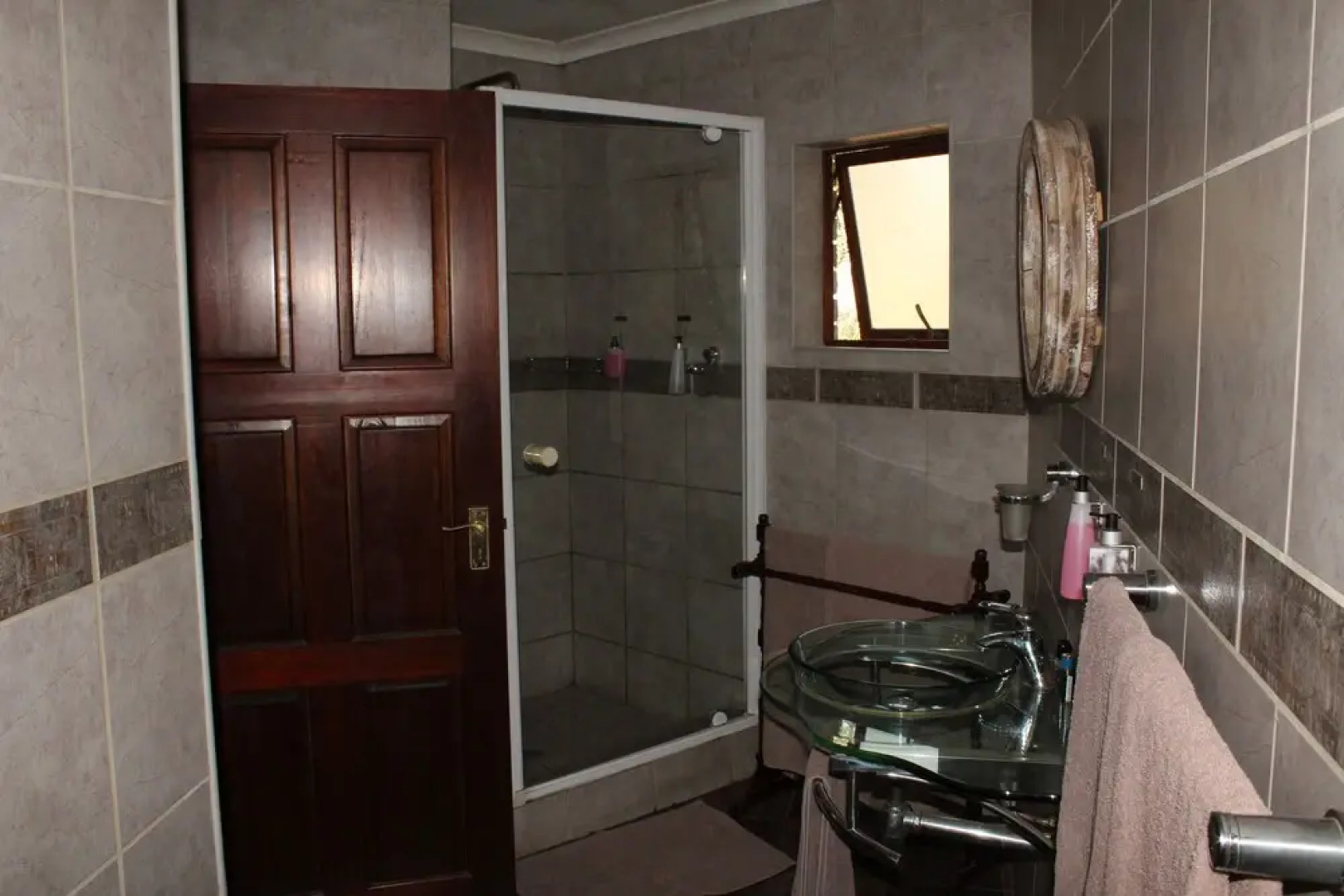 Goodnight Guest Lodge