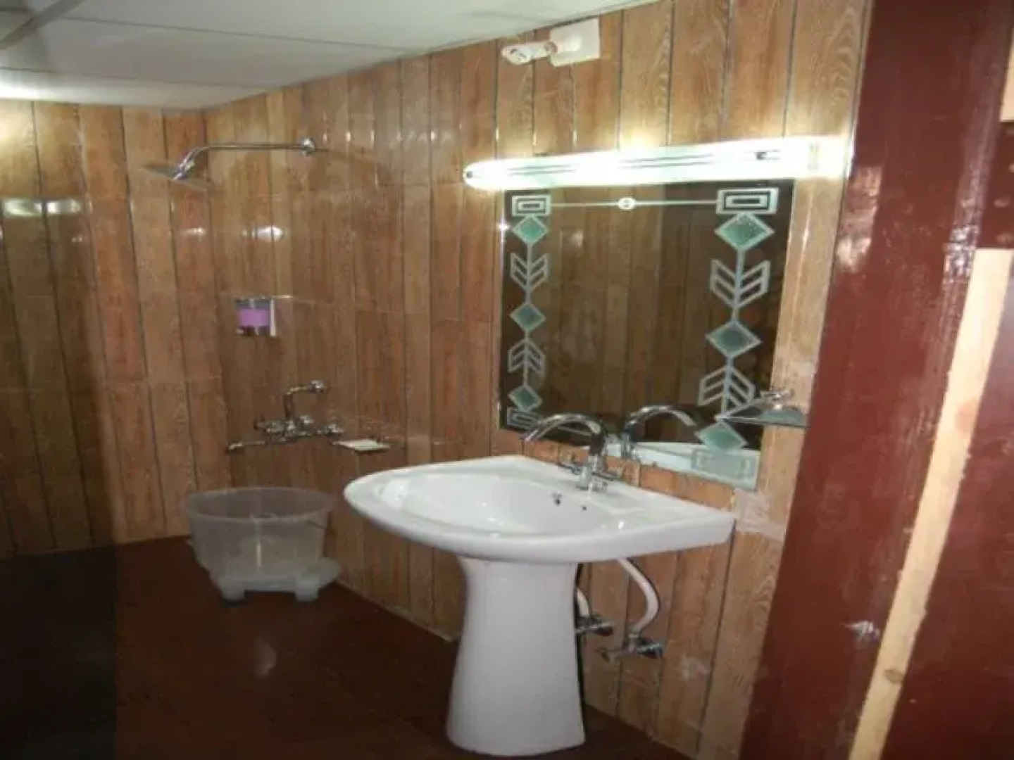 Hotel Zahgeer Continental