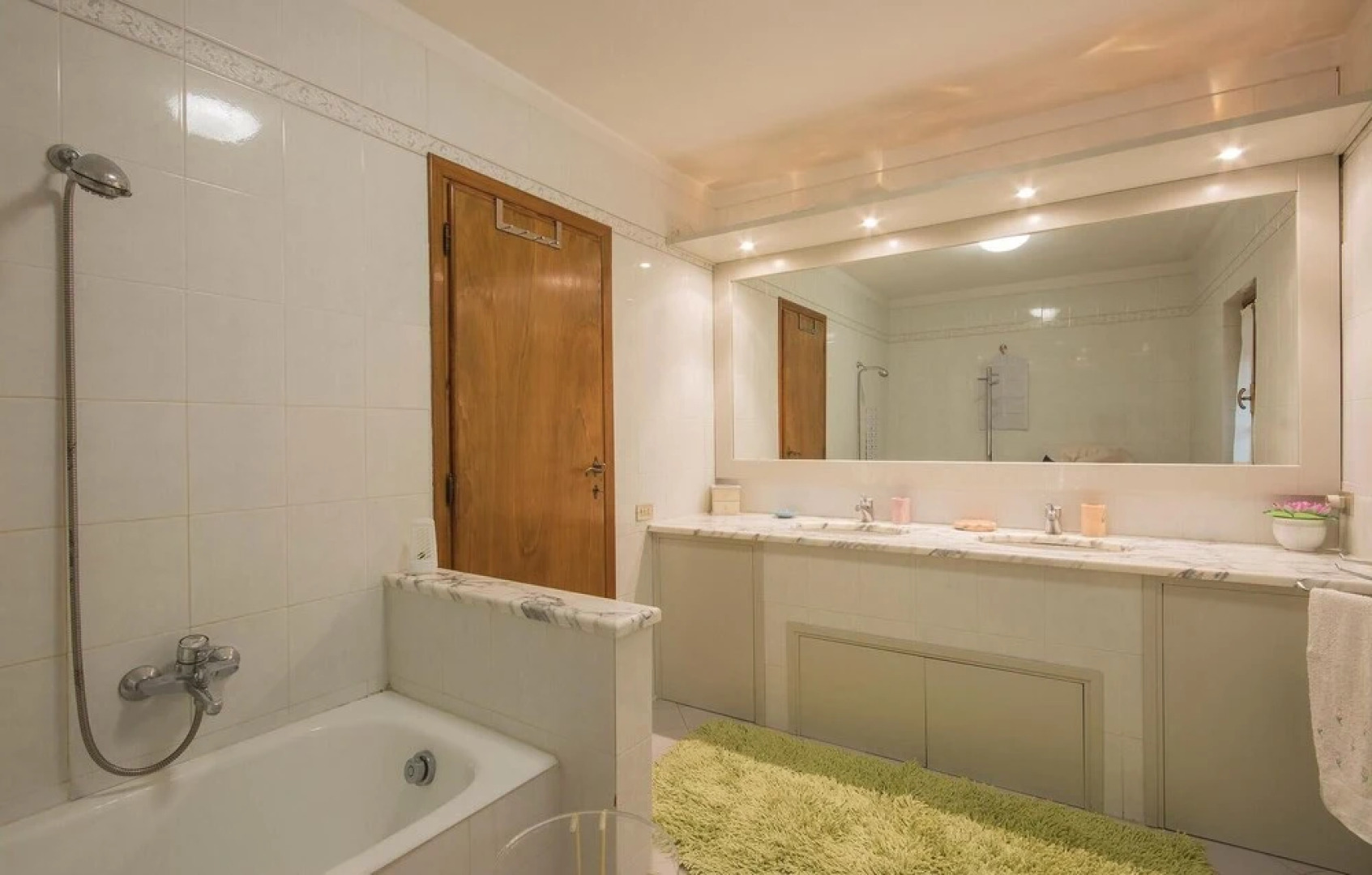 Nice Home in Uzzano Pt With 3 Bedrooms, Wifi and Outdoor Swimming Pool