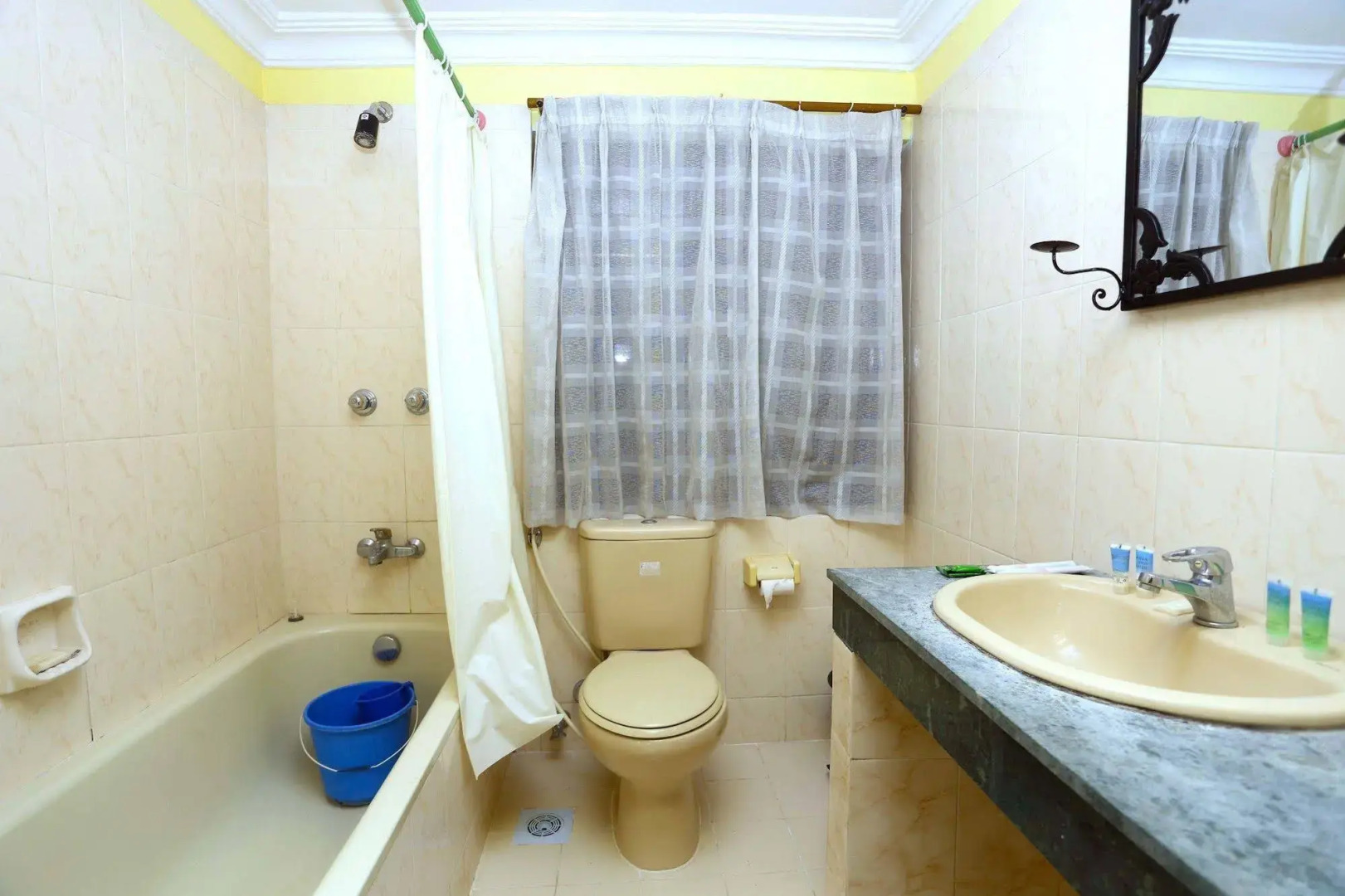 Safari Adventure Lodge