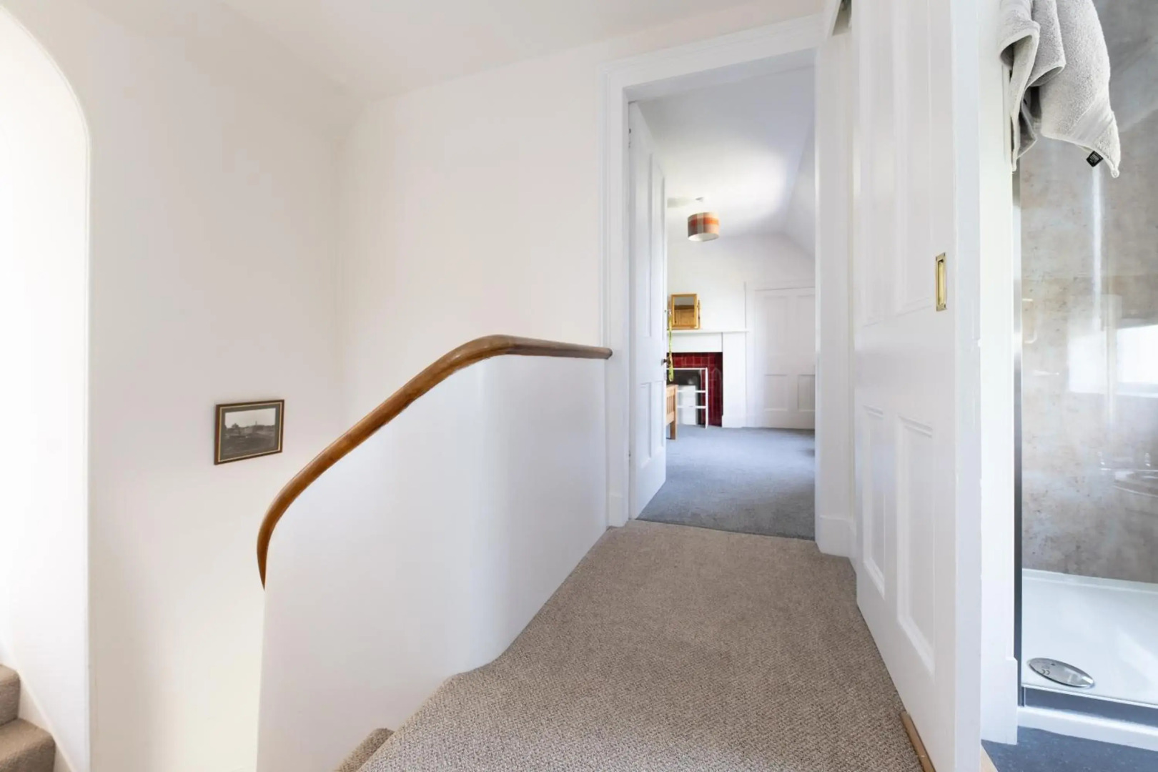 Seaview House - A Traditional Home by the Beach