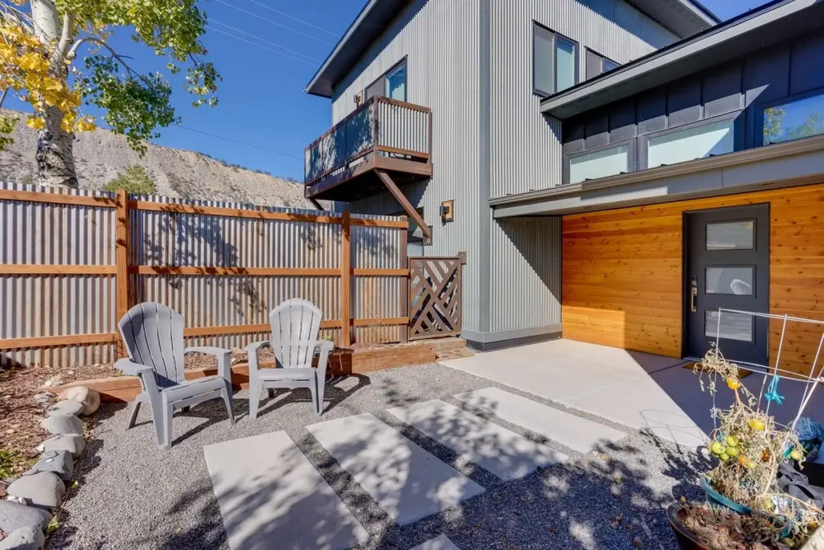 Modern Ridgway Home: Walk to Town, Mountain Views!