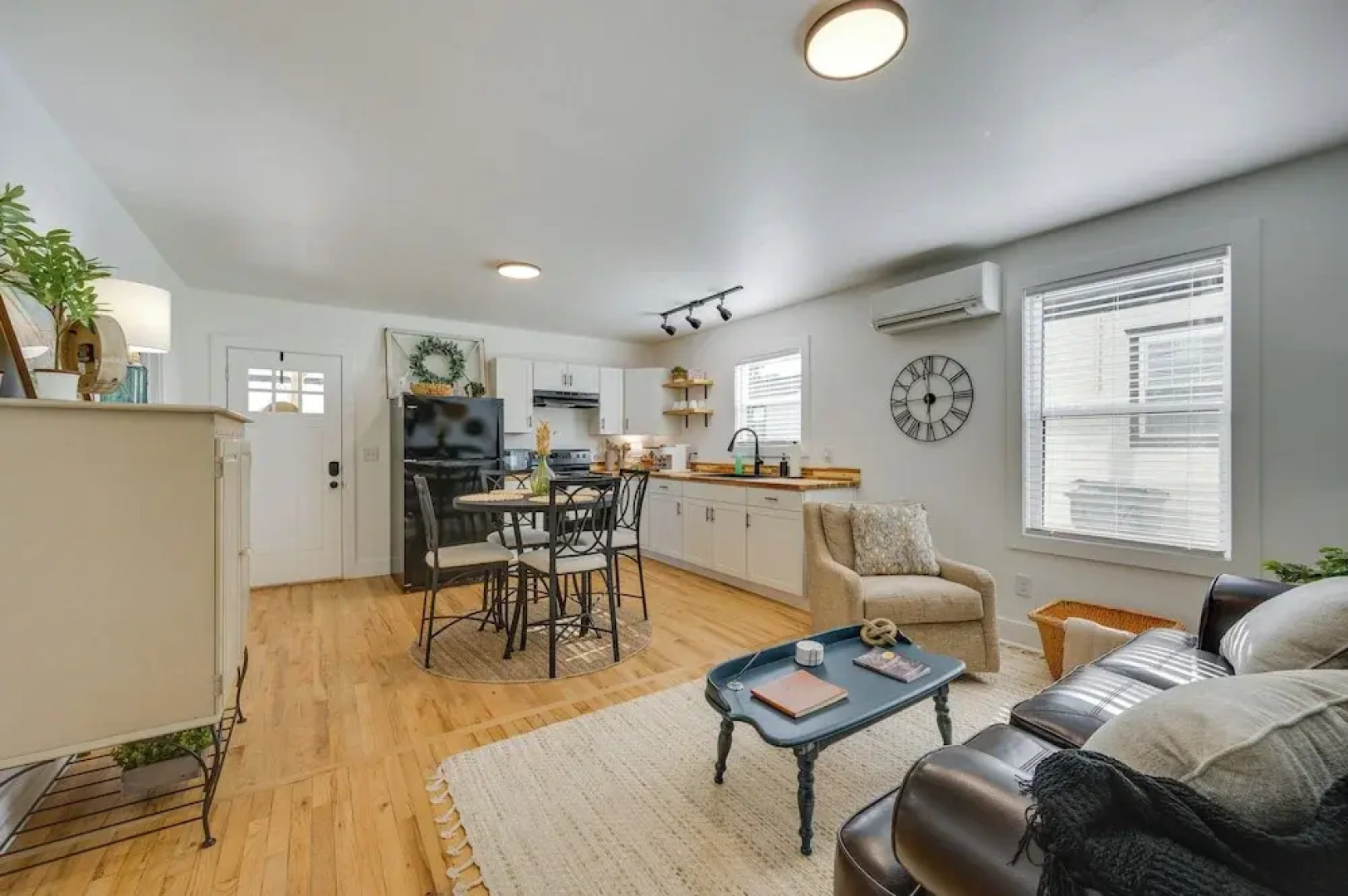 Walkable Milledgeville Cottage Near Andalusia Farm