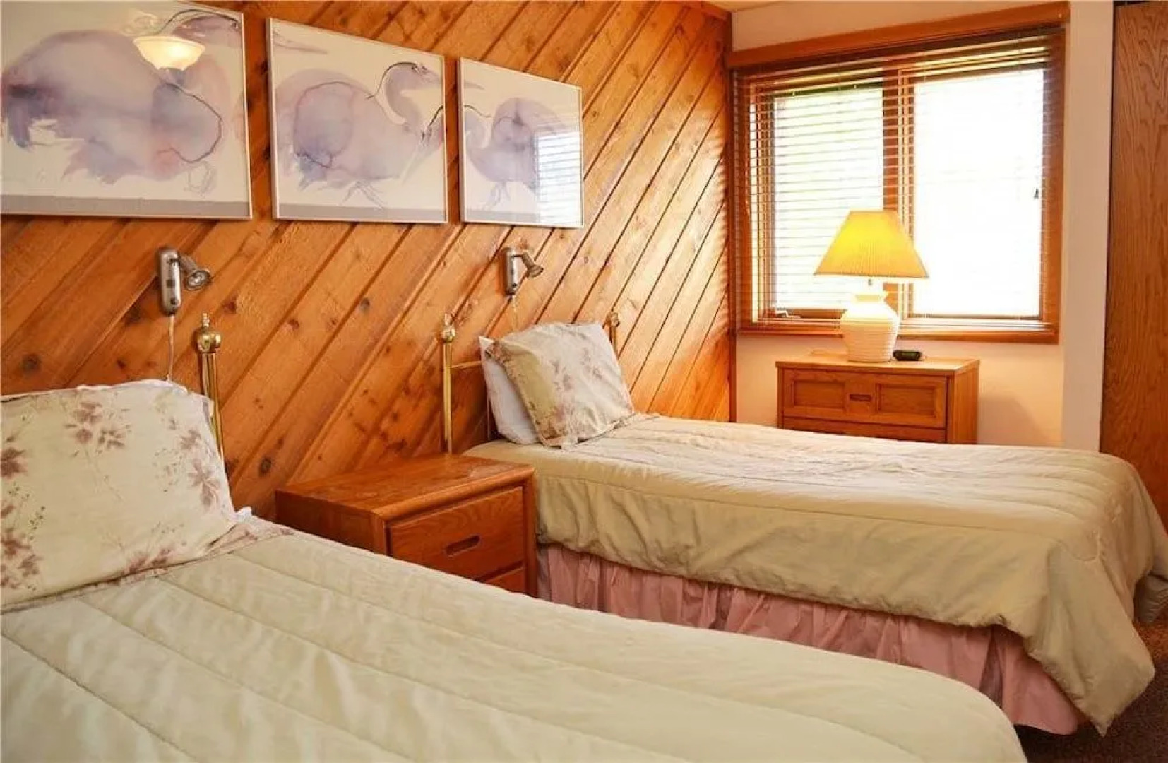 Cimarron Unit 402 by RedAwning