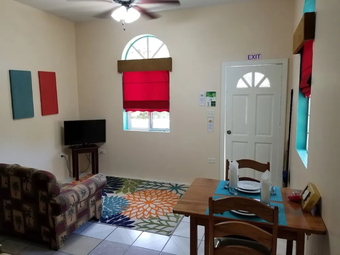 Sea Pearl Vacation Suites