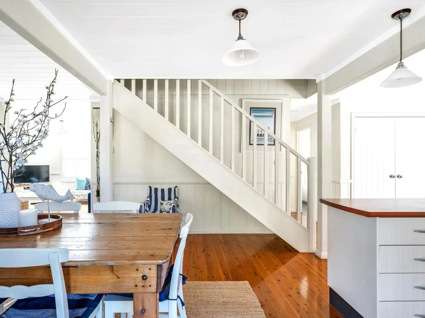 Mermaid Cottage at Hyams Beach 4pm Check Out Sundays