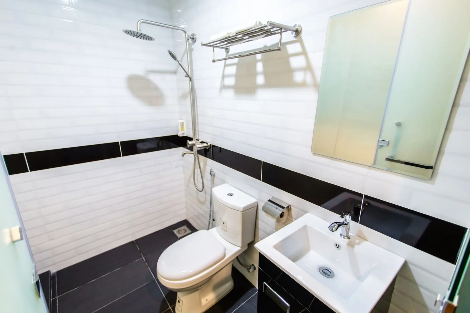 Jenjarom Boutique Hotel