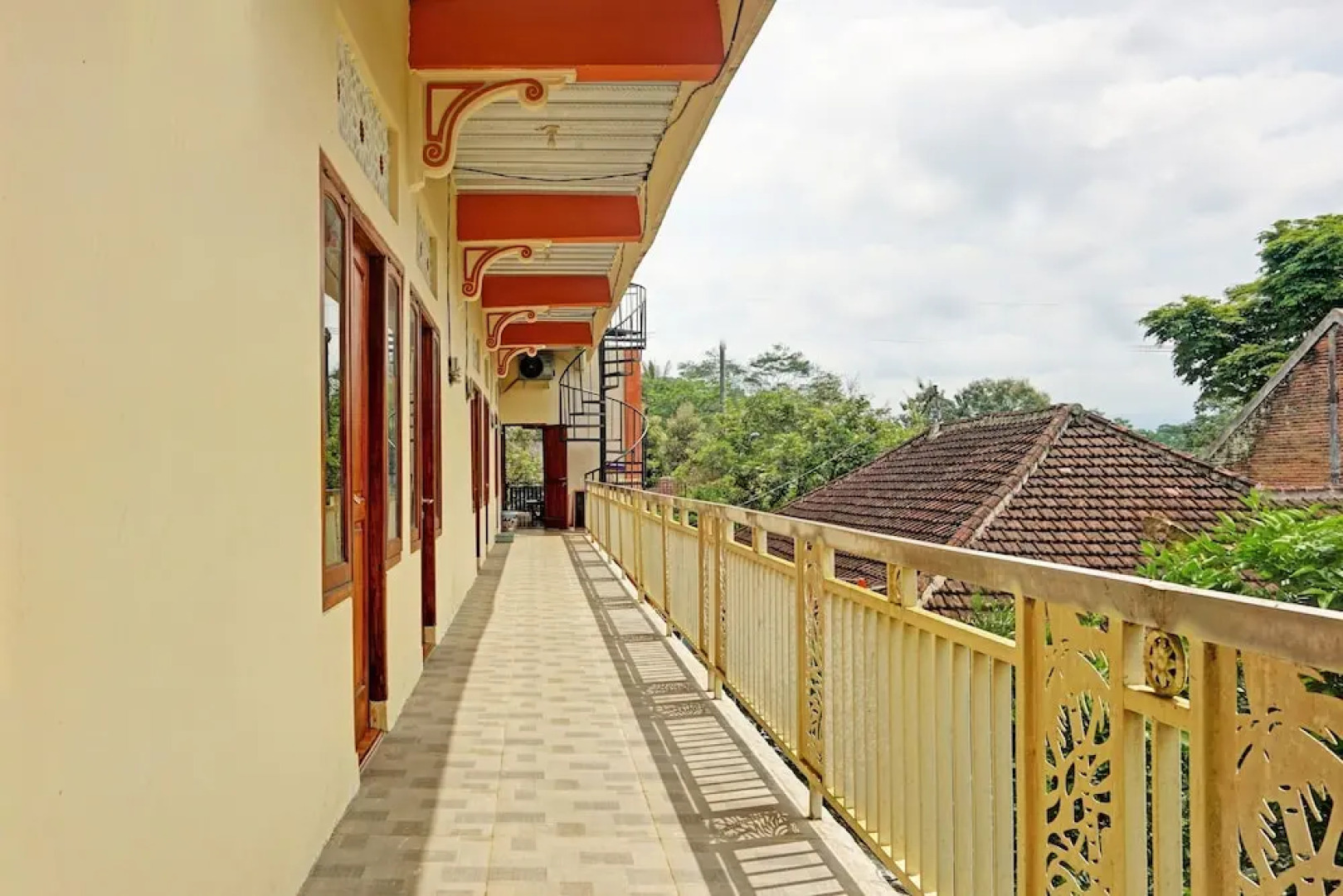 OYO Life 92568 Penginapan Joglo Syariah