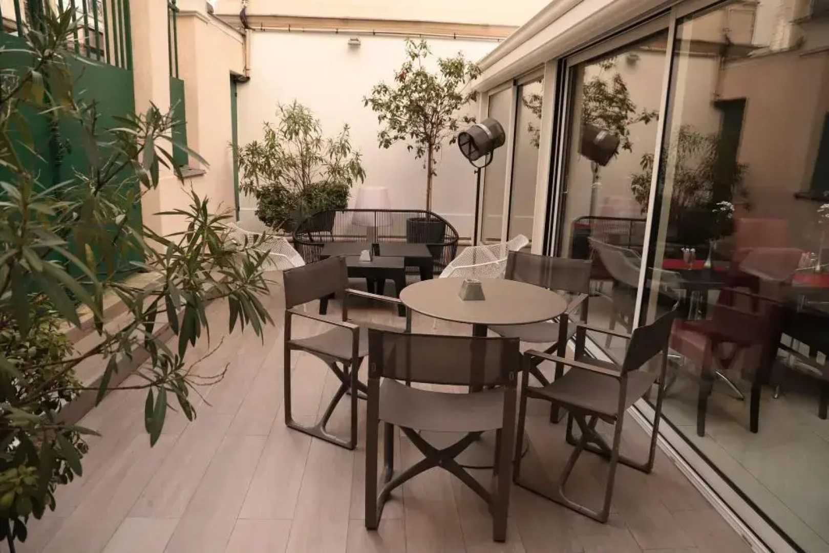 Hôtel Brésil Opéra SPA