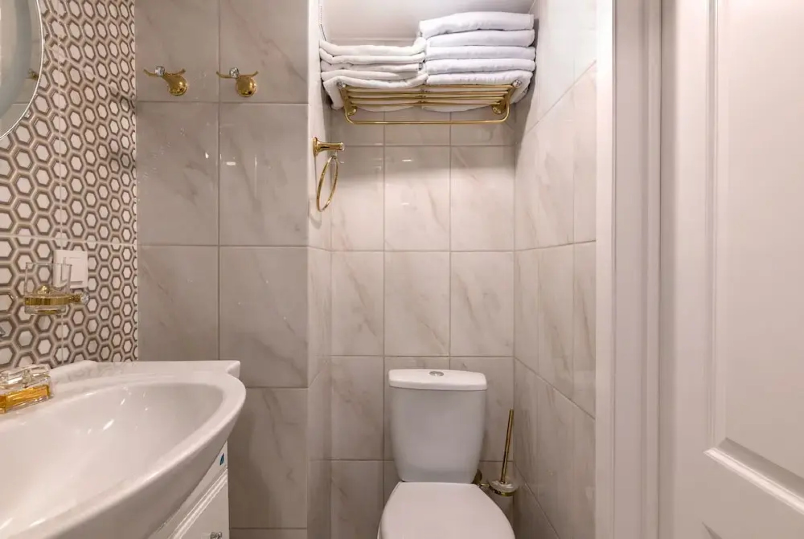 Апартаменты ColorSpb «Легенды Невского проспекта»