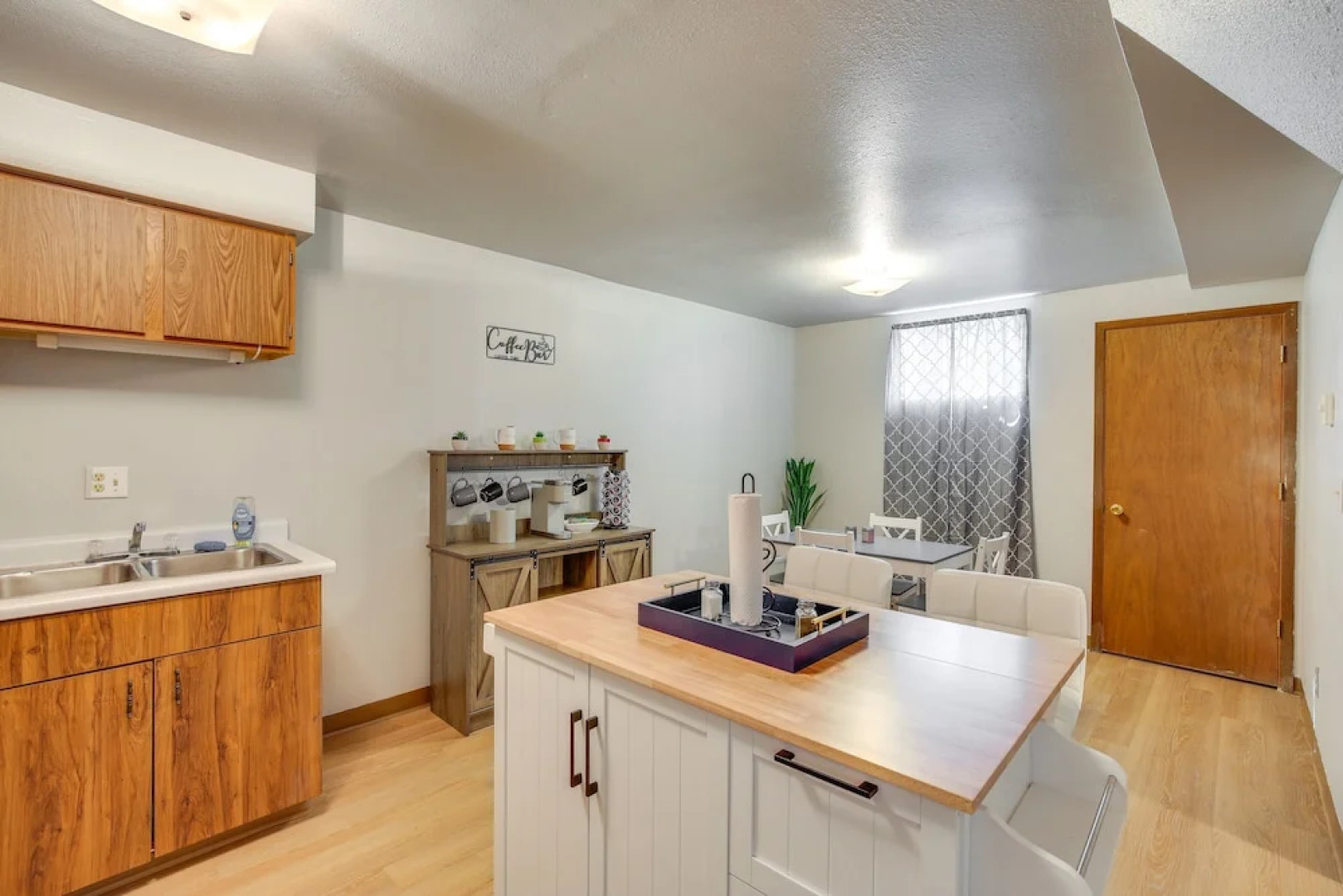 Sturgis Apt: 1 Mi to Sturgis Motorcycle Rally!