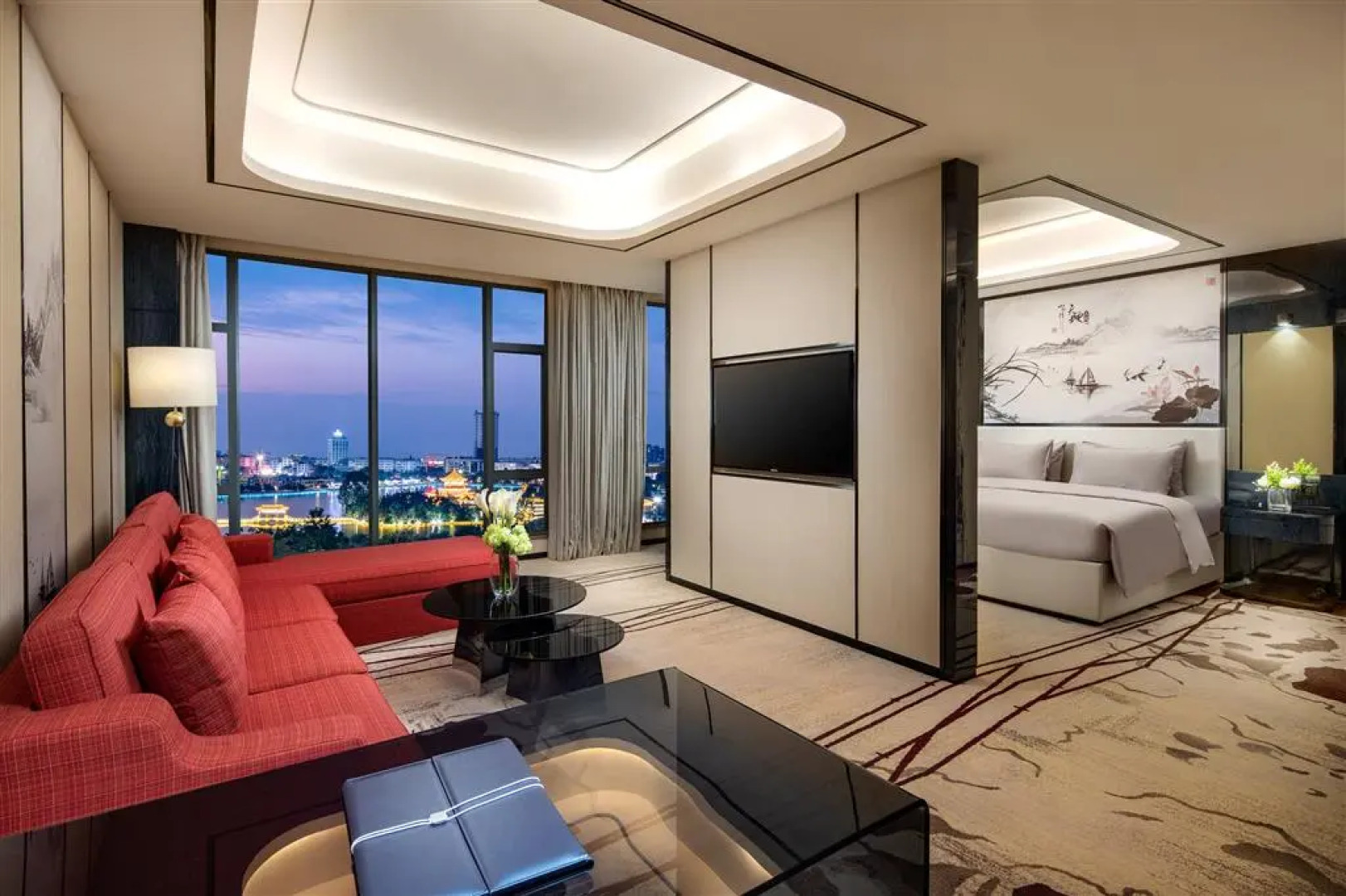 Ramada by Wyndham Mengzi Suites