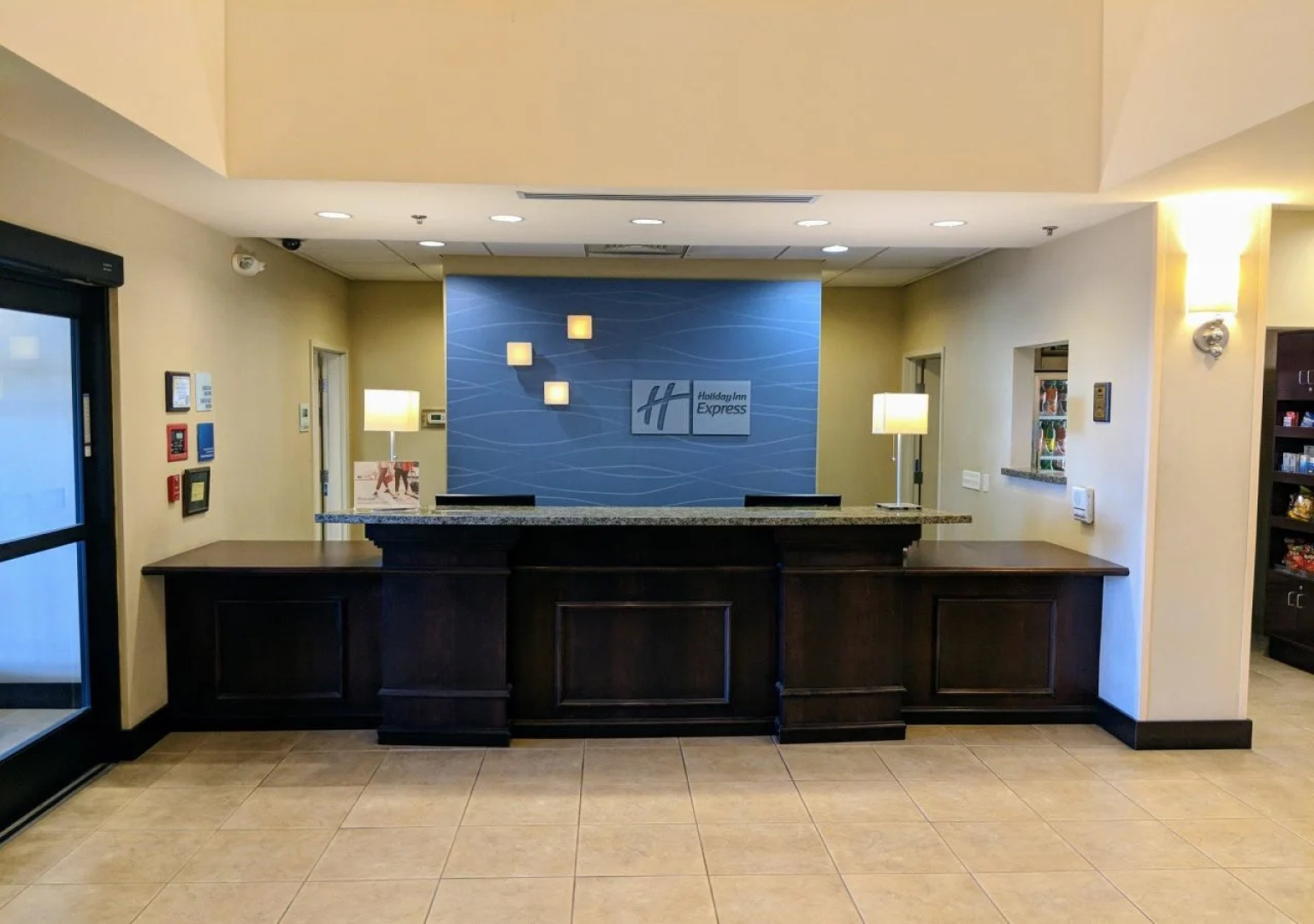 Holiday Inn Express Hotel & Suites Merced by IHG