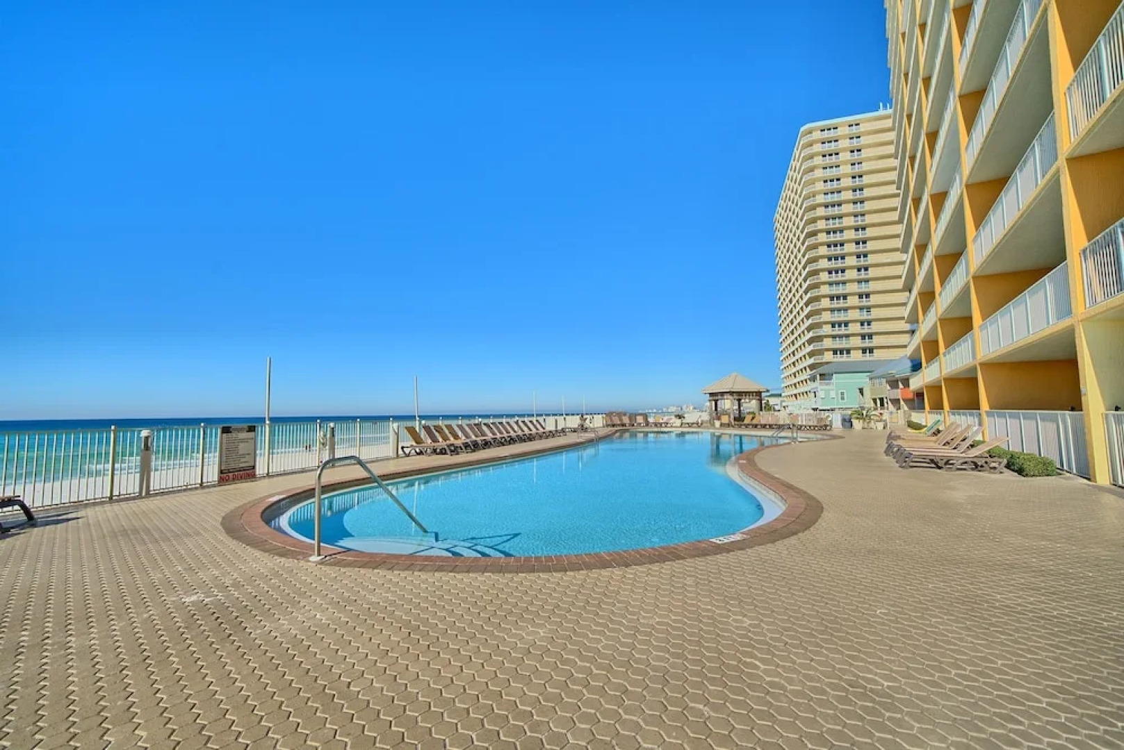 Treasure Island 2306