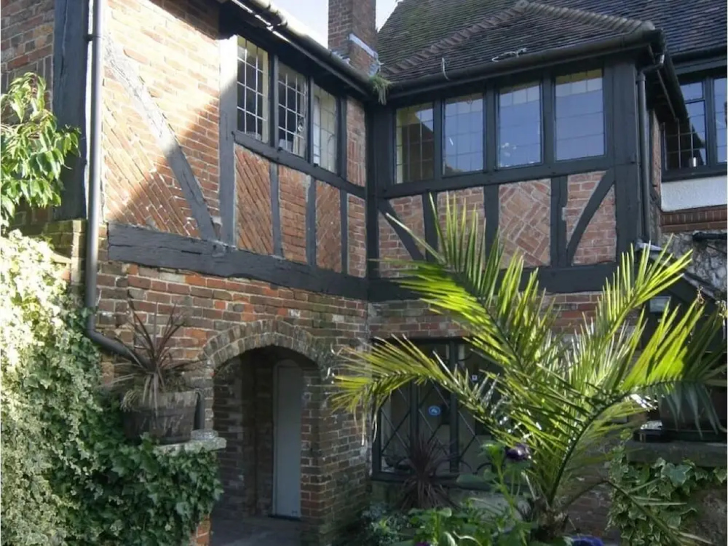 Village House Coaching Inn