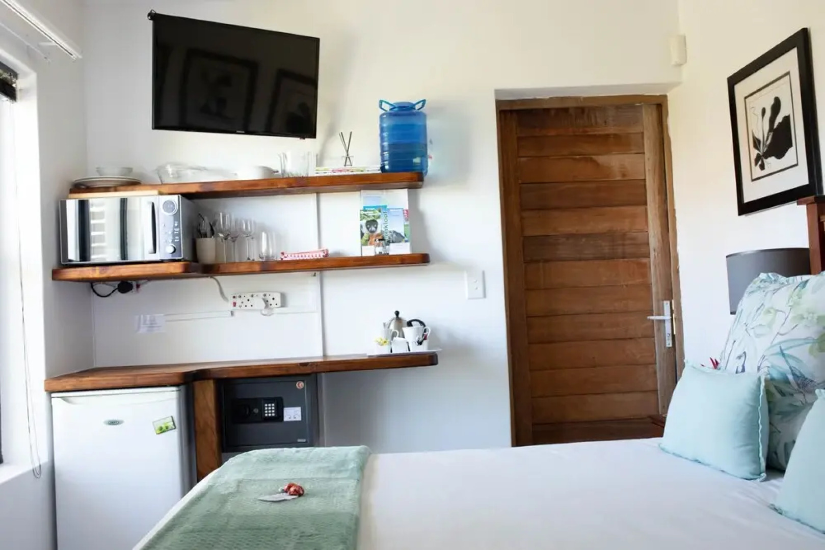 Stay at Friends (Guest house)