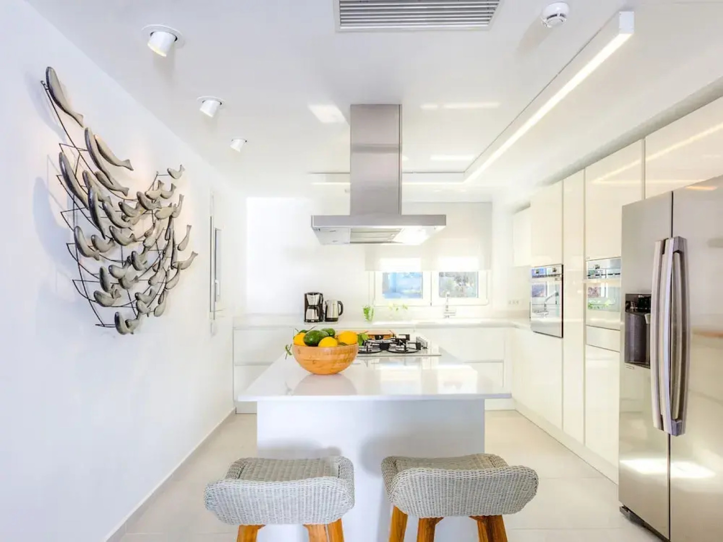 Beautiful Luxe Villa in Private Olive Grove, sea and Mountain View, Close to sea