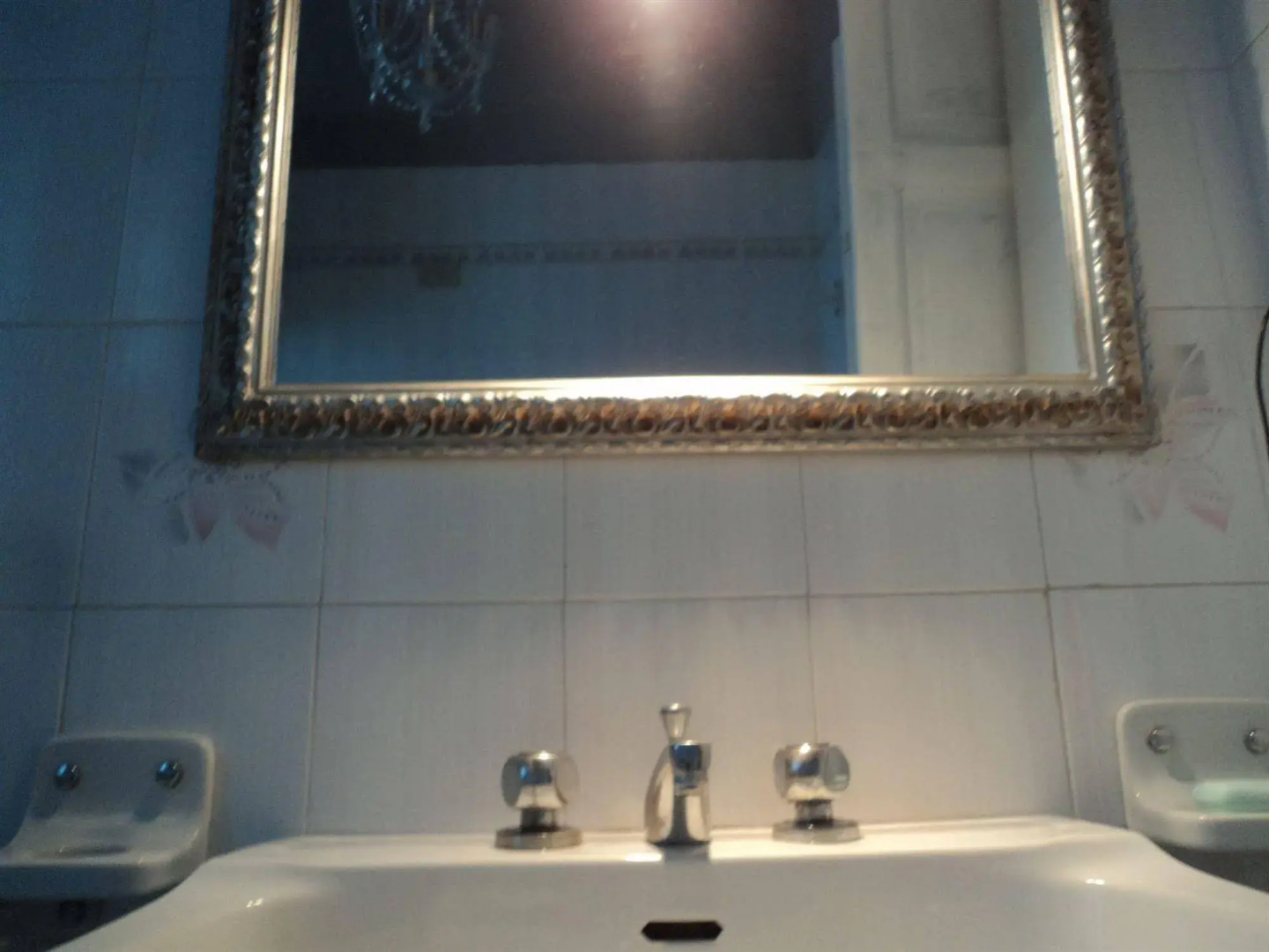 巴拉红姆酒店(Ballarhome)