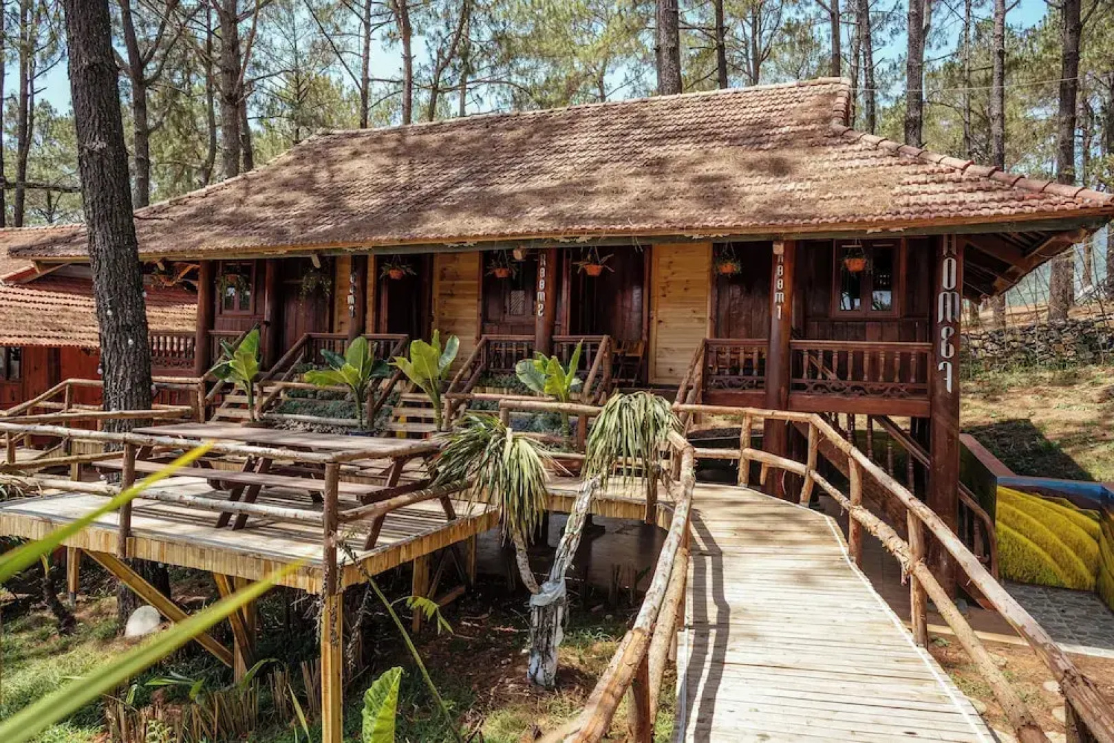 Phoenix Moc Chau Hotel