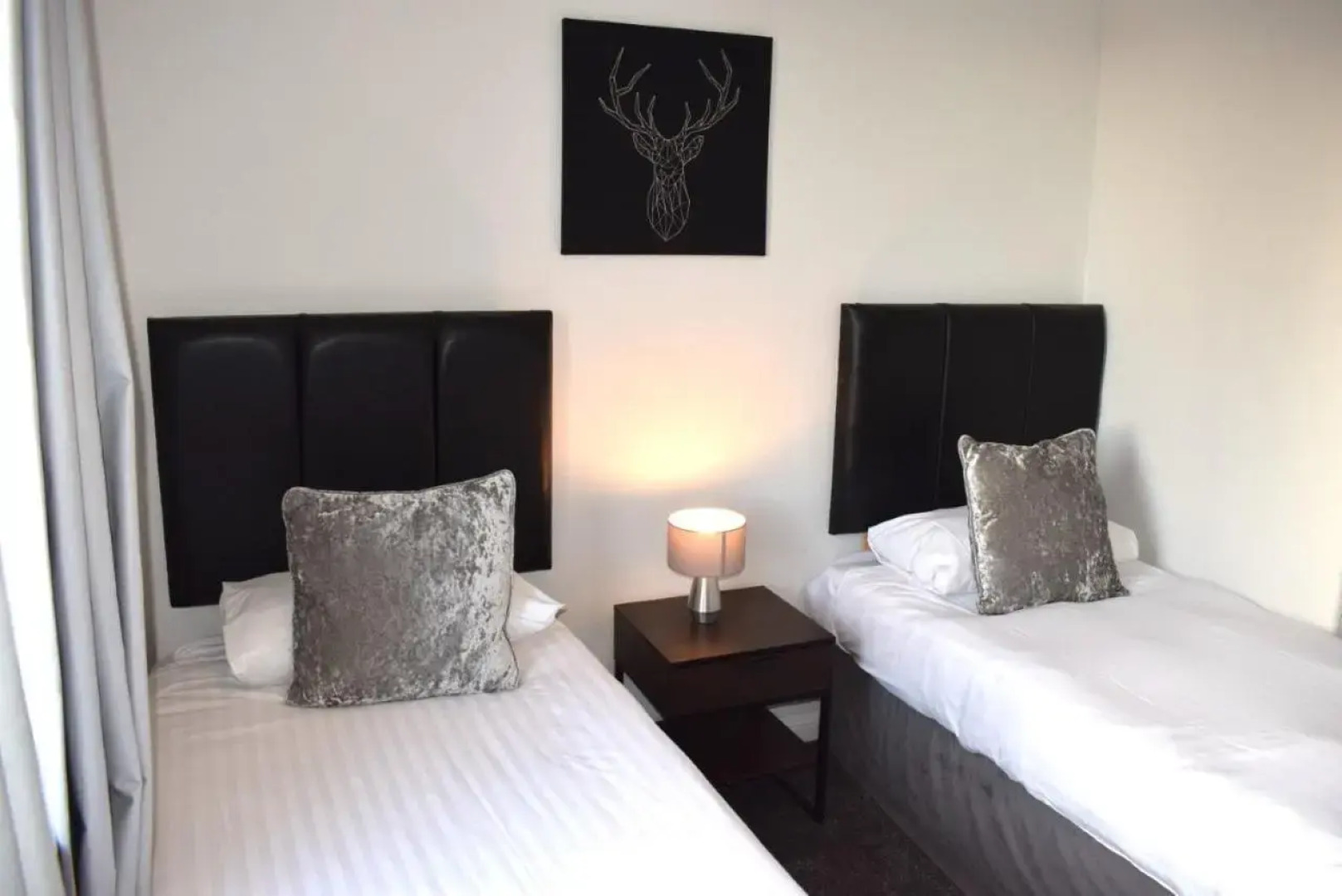 Kelpies Serviced Apartments - McClean