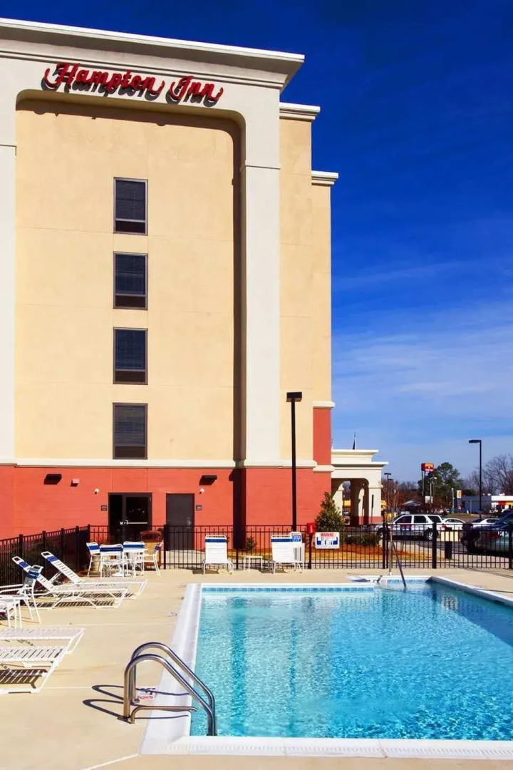 Hampton Inn by Hilton Dunn