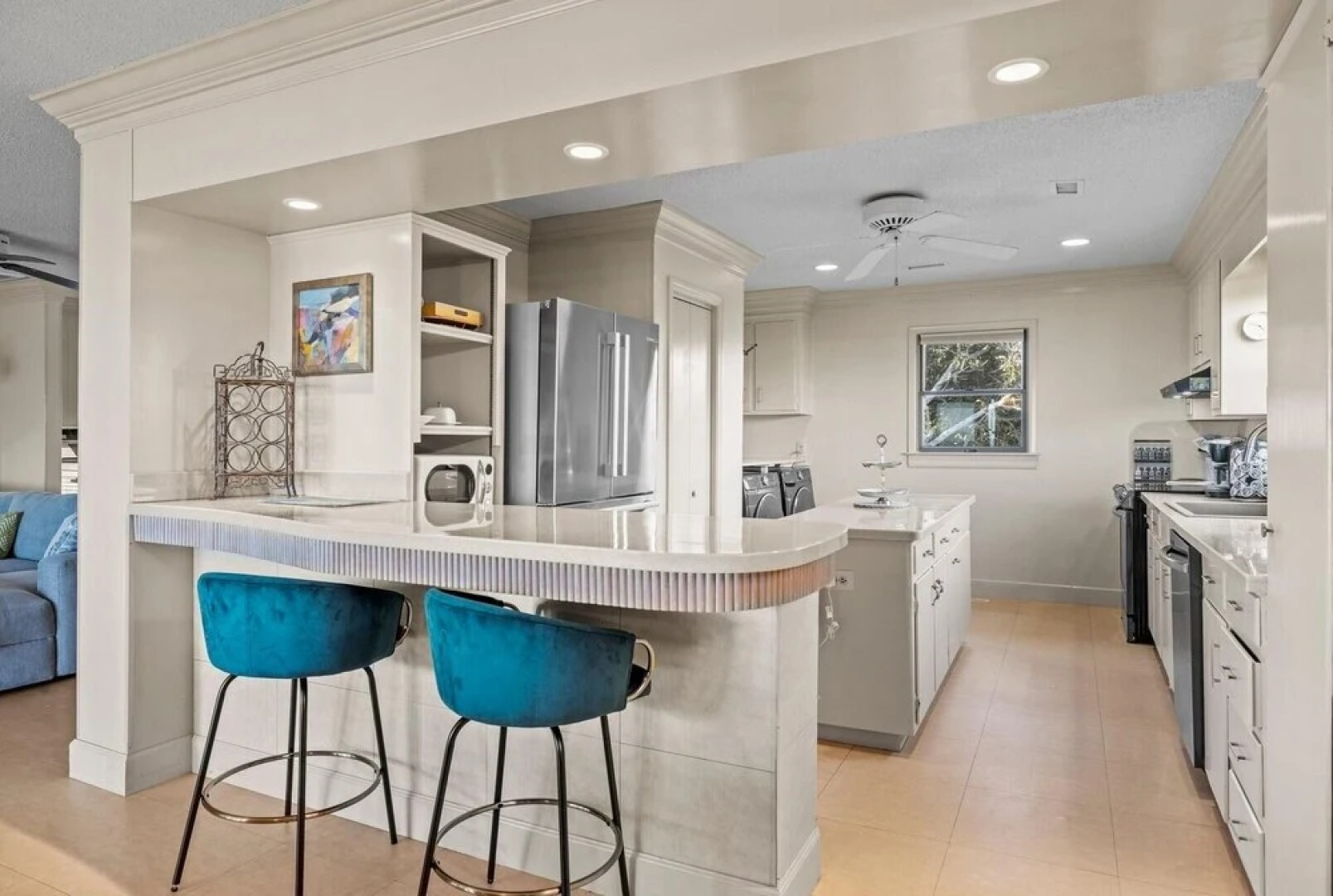 The Green Flash 4 Bedroom Home by RedAwning