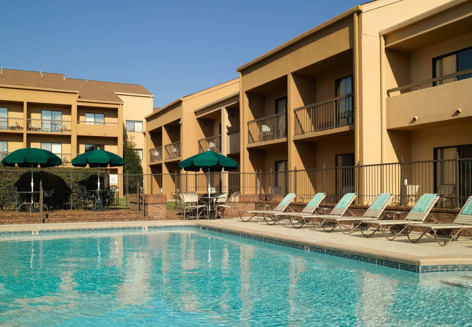 Courtyard by Marriott Nashville Brentwood