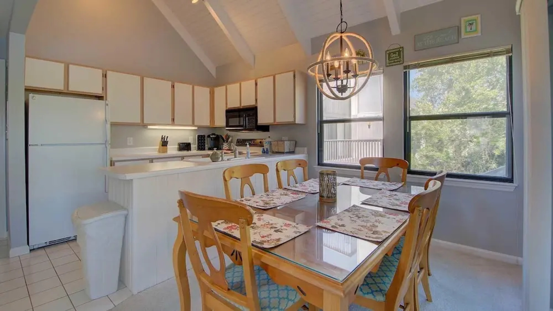 Spot Tail 3 Bedroom Villa