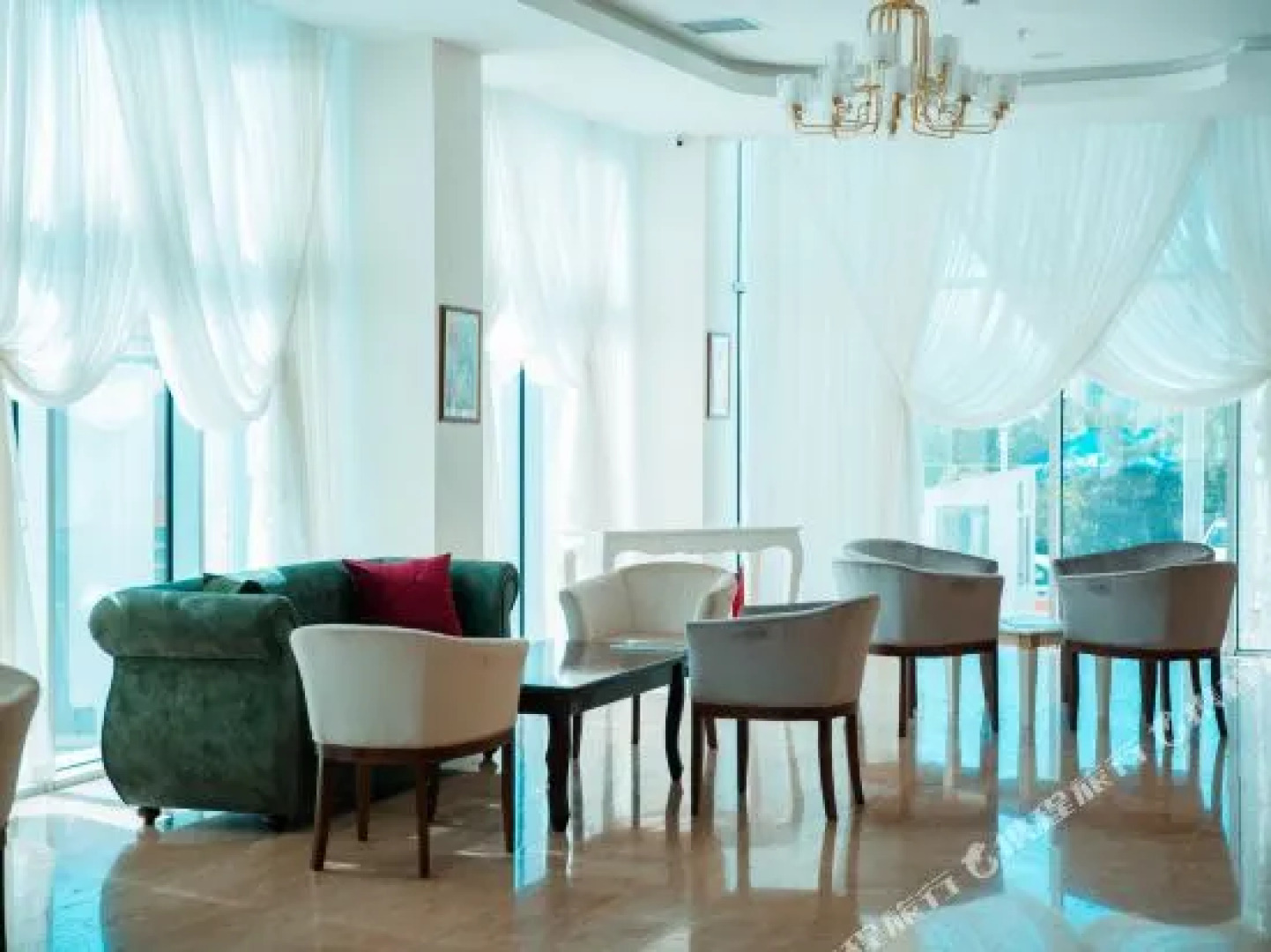 Sumgayit Plaza Hotel