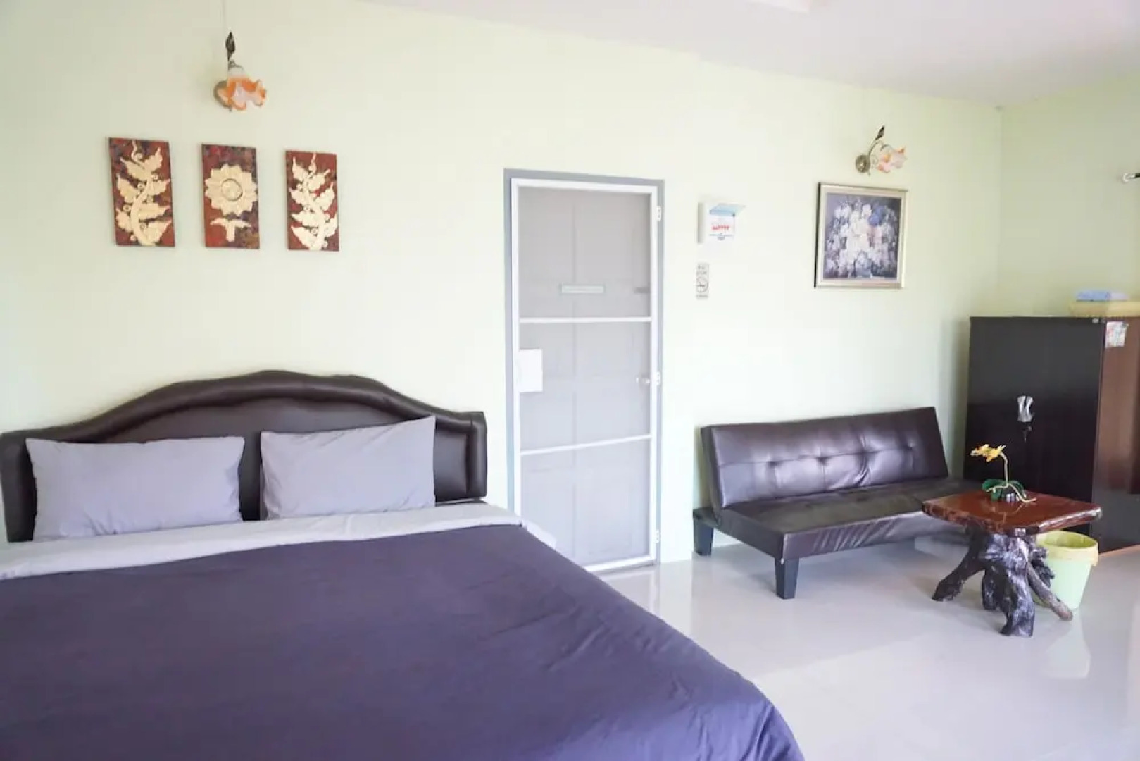 Ruenkhawhom Residence