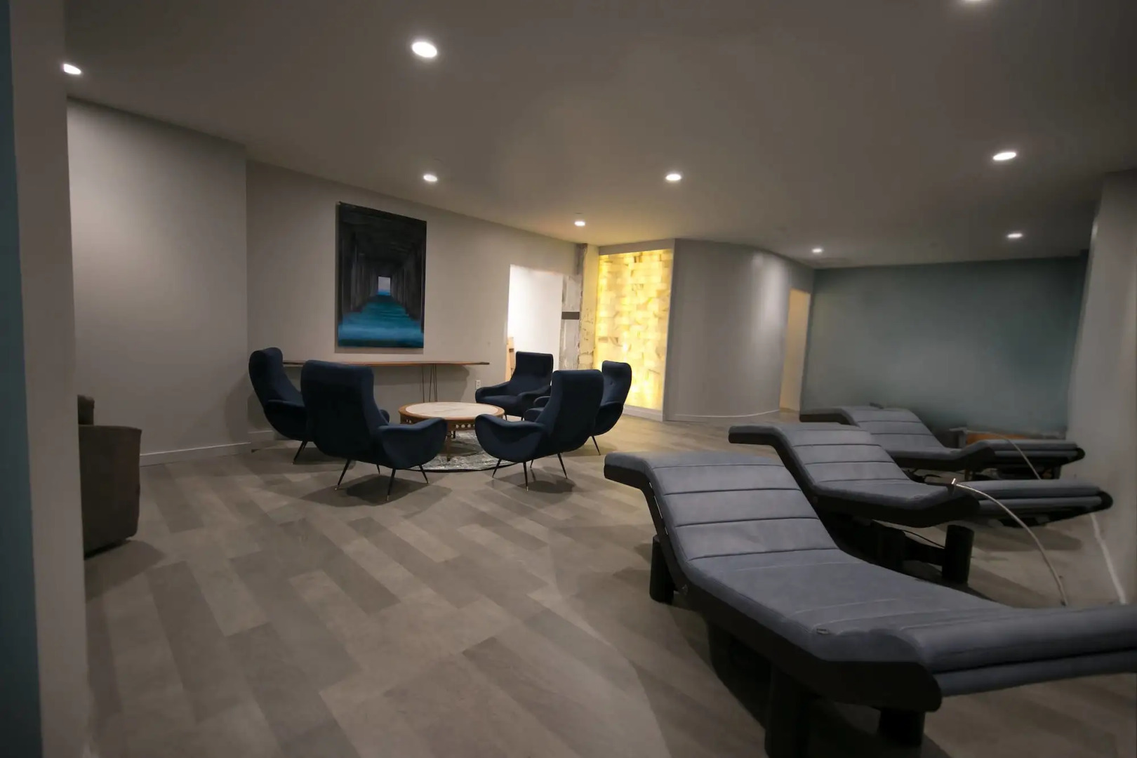 The Historic Cavalier Hotel and Beach Club, Autograph Collection