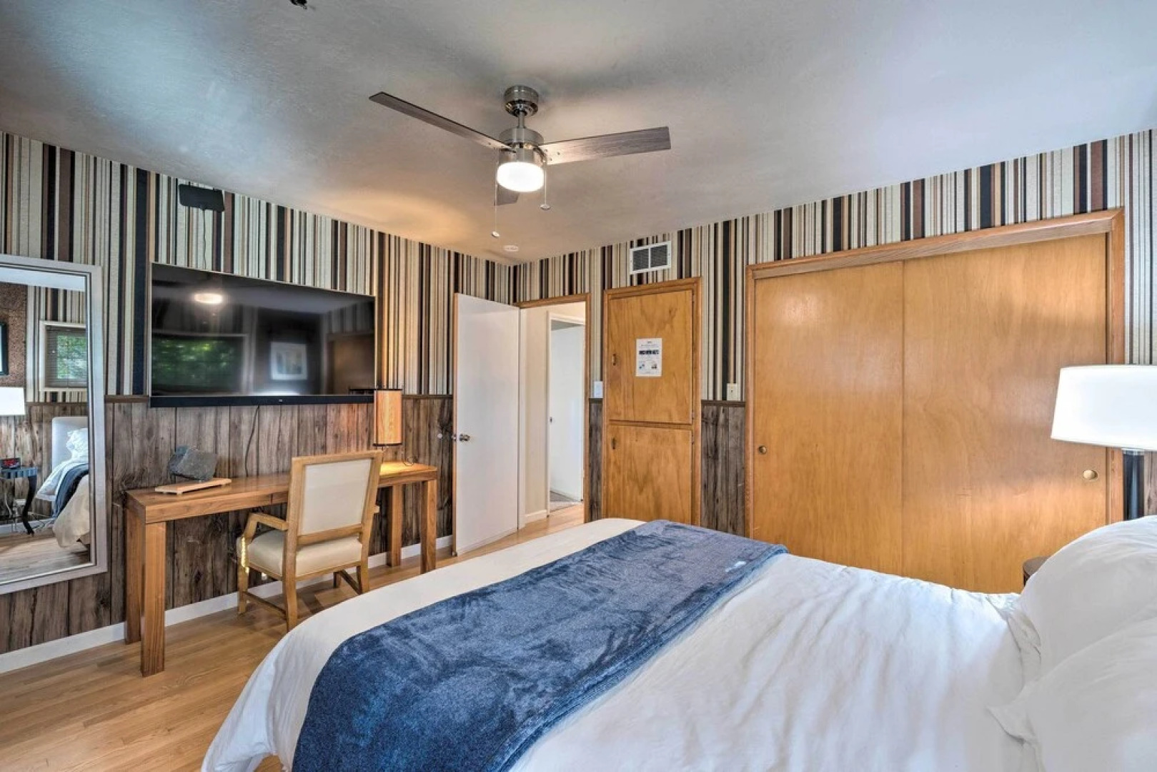 Spacious Wine Country Home: 1 Mi to Downtown Lodi!