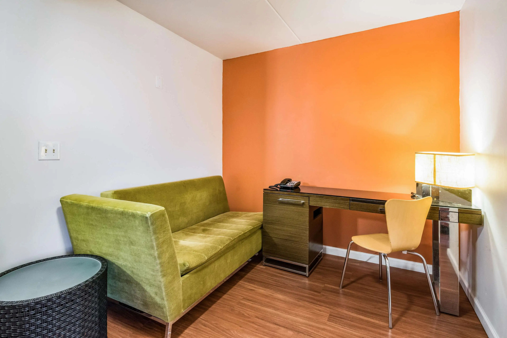 Motel 6 Tinton Falls