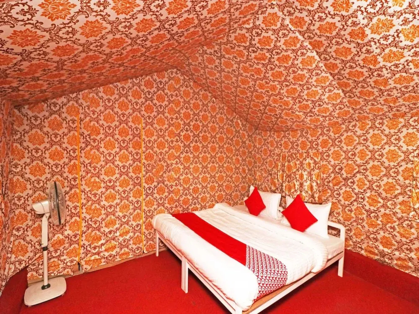 Yoyo Moonlight By OYO Rooms