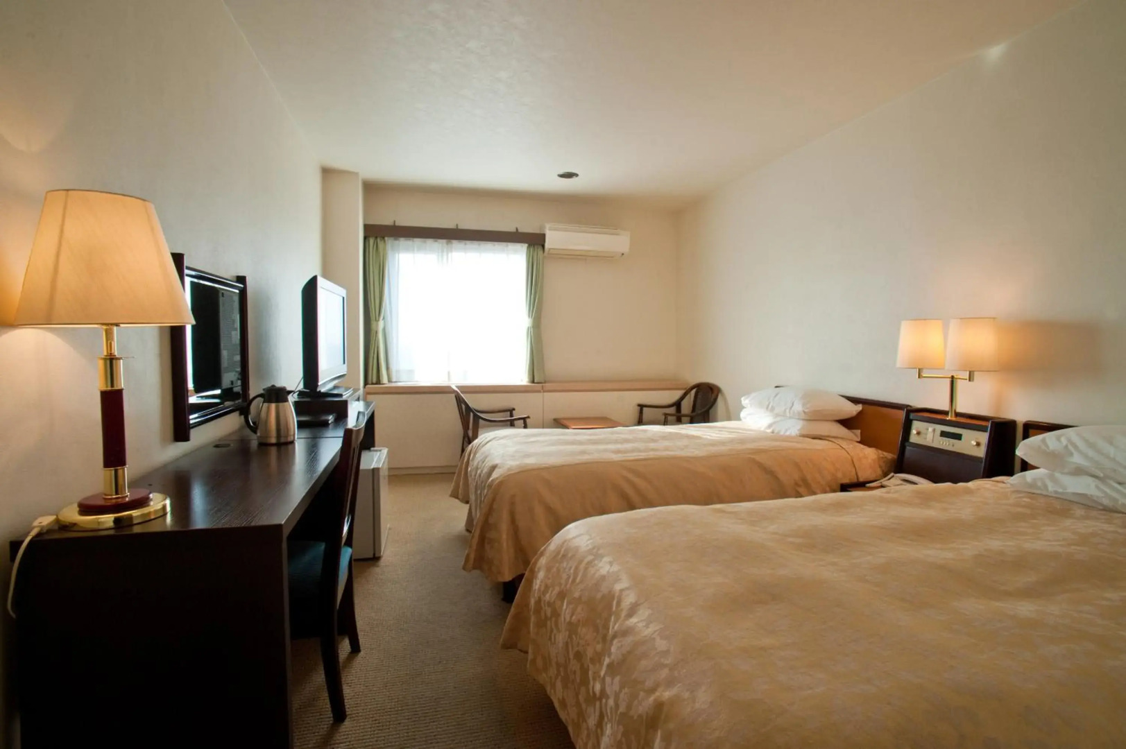 Okazaki New Grand Hotel