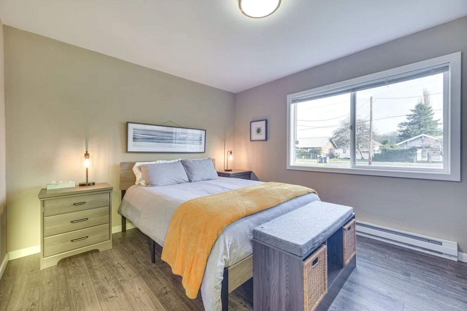 Pet-friendly Hoquiam Cottage w/ River Access!