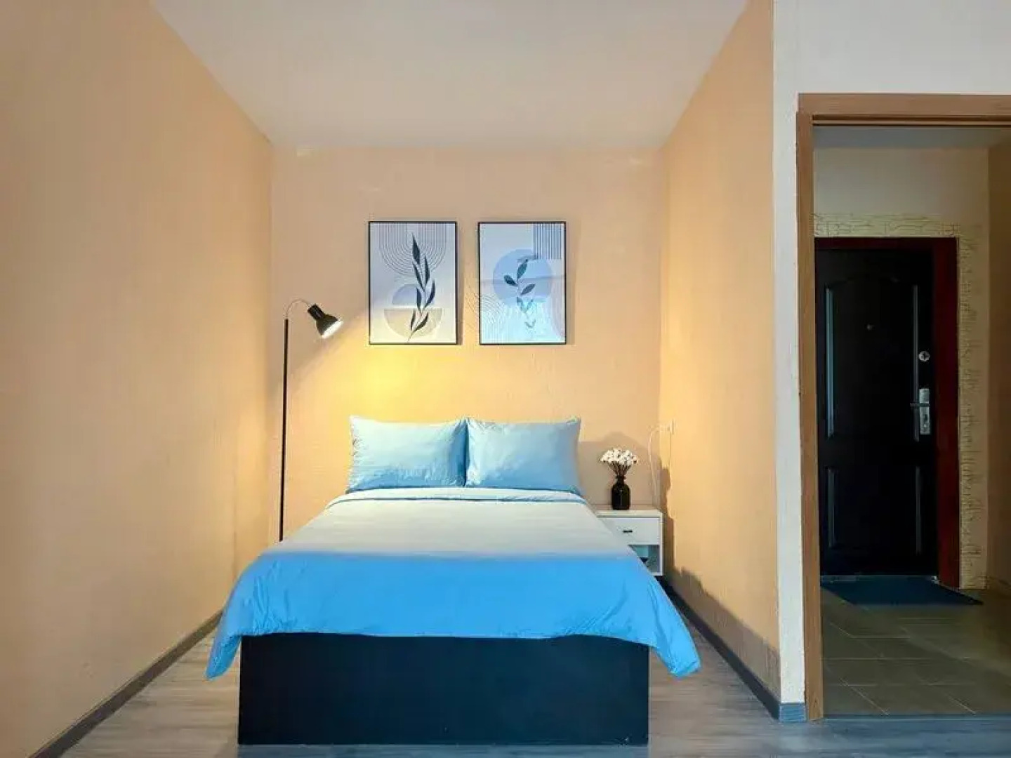 Апартаменты КенигАпарт на улице Советская, д. 8